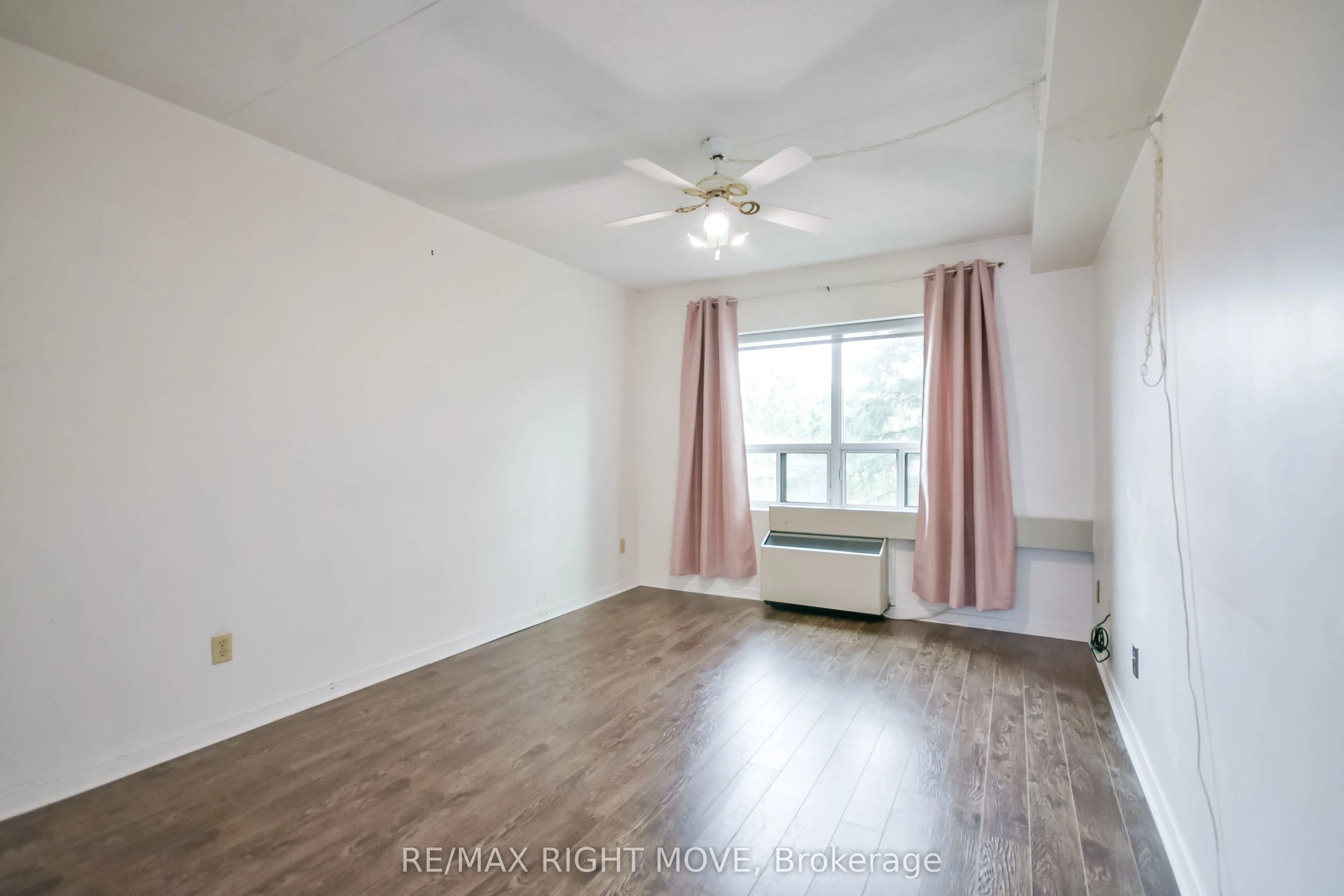 54 Fittons Road W #306
