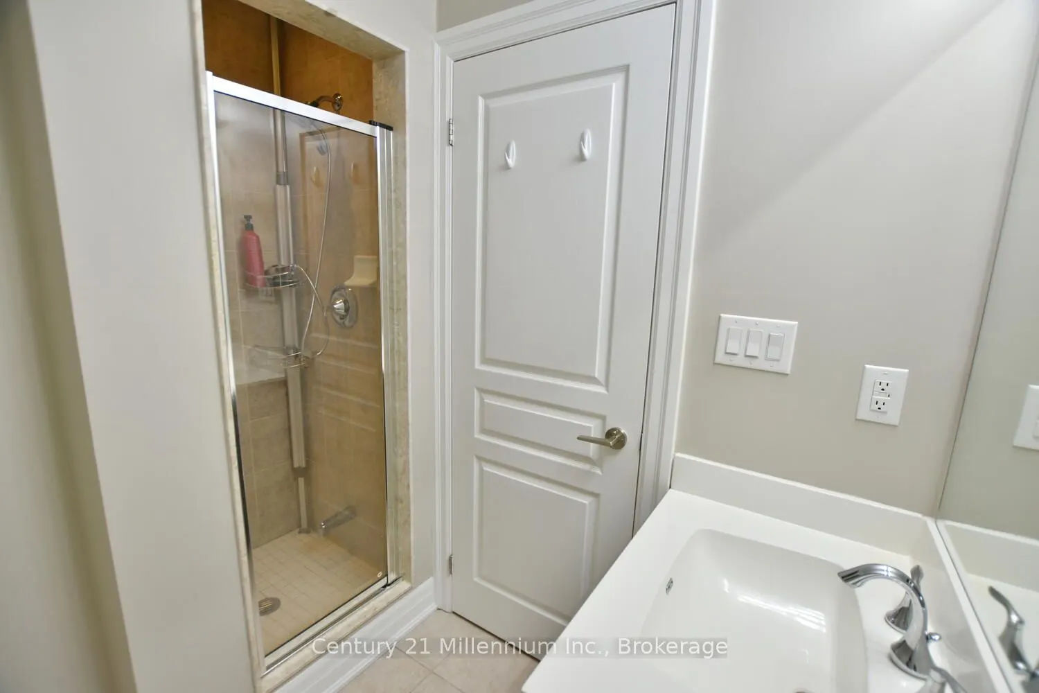 1 Shipyard Lane #208