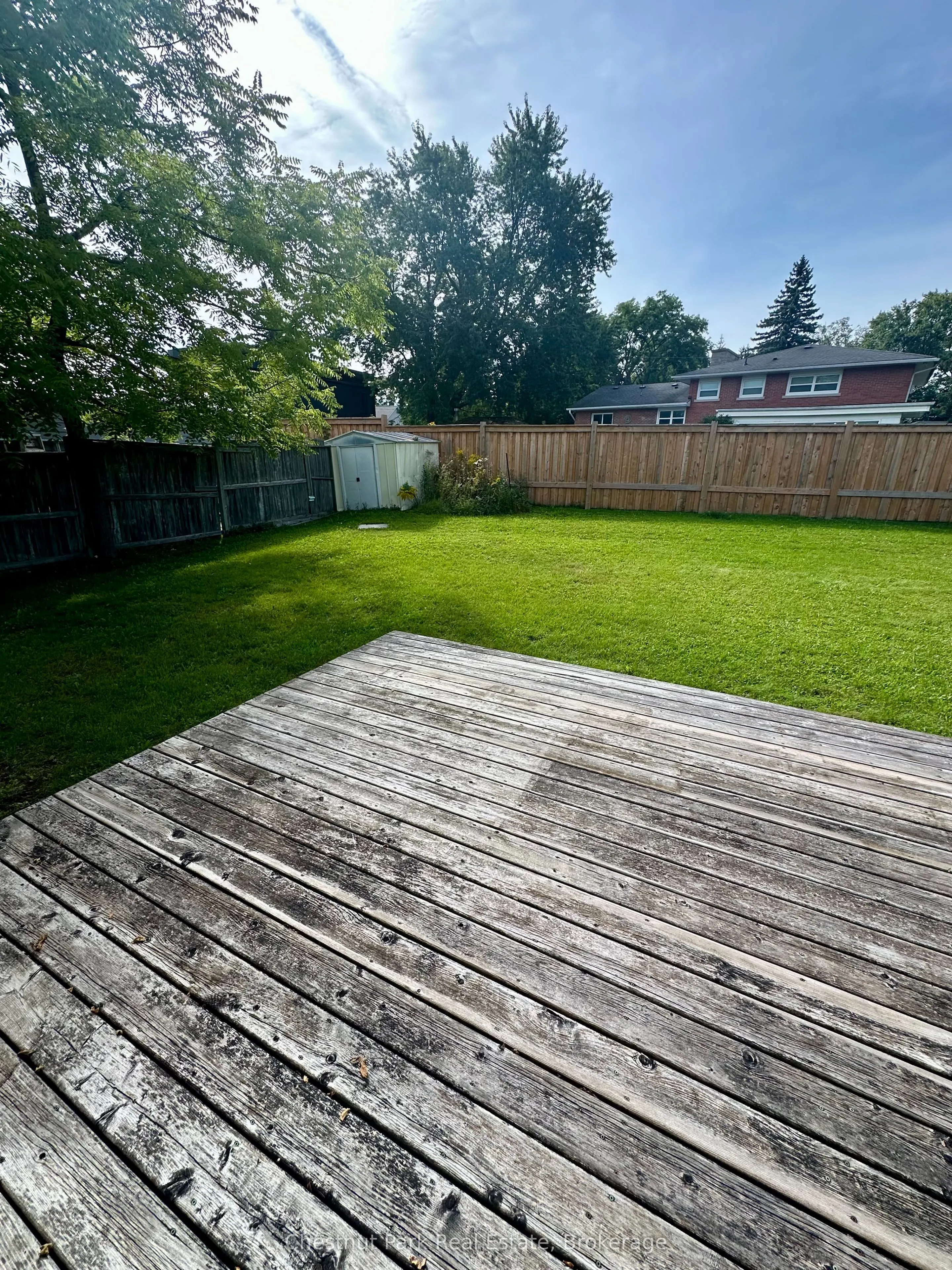 14 Brock Crescent