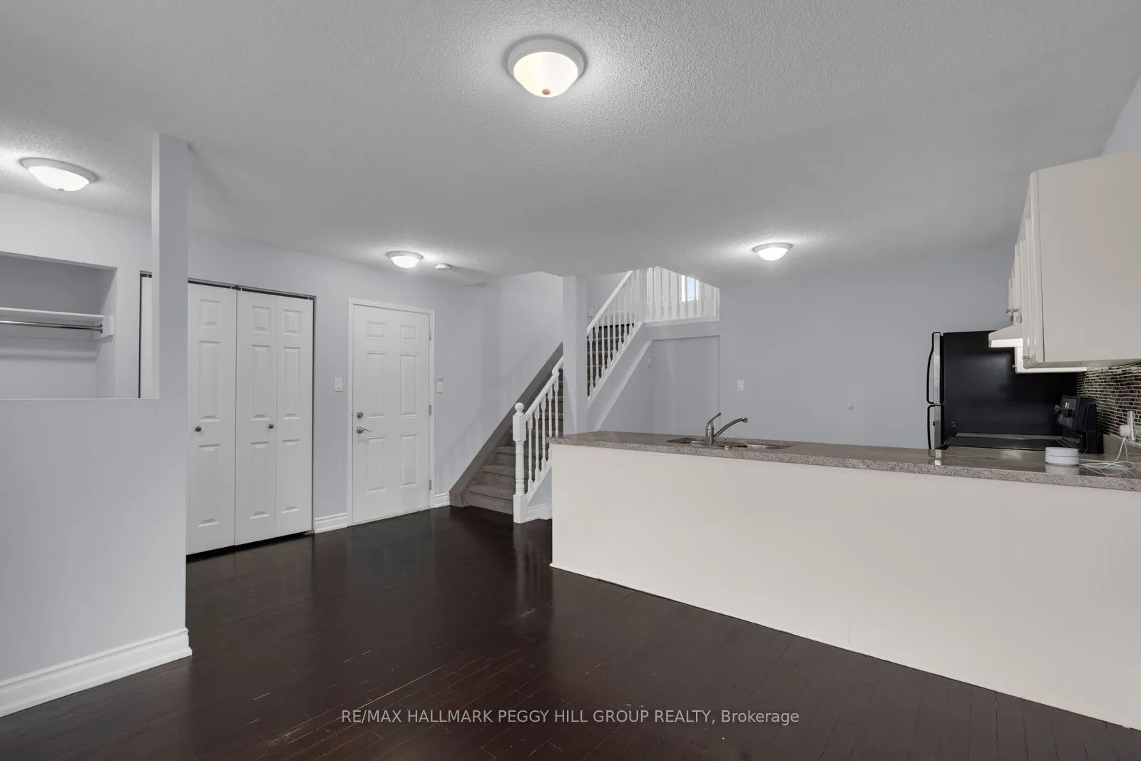 152 Madelaine Drive #Upper