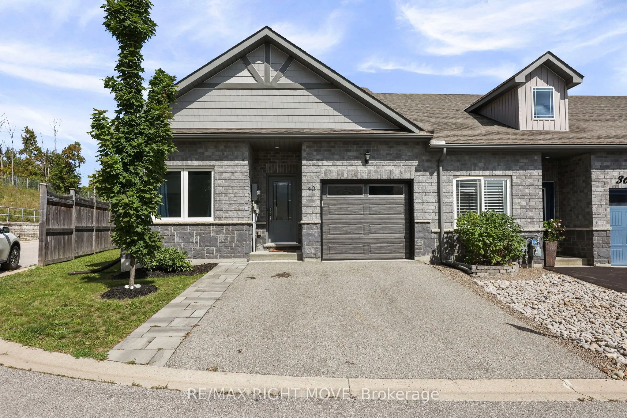 40 Lily Drive