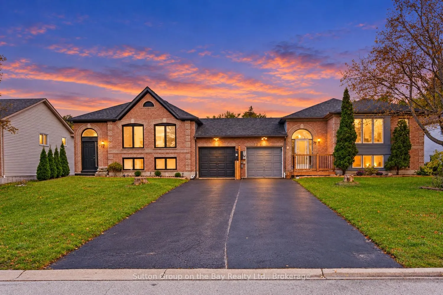 77 Fernbrook Drive