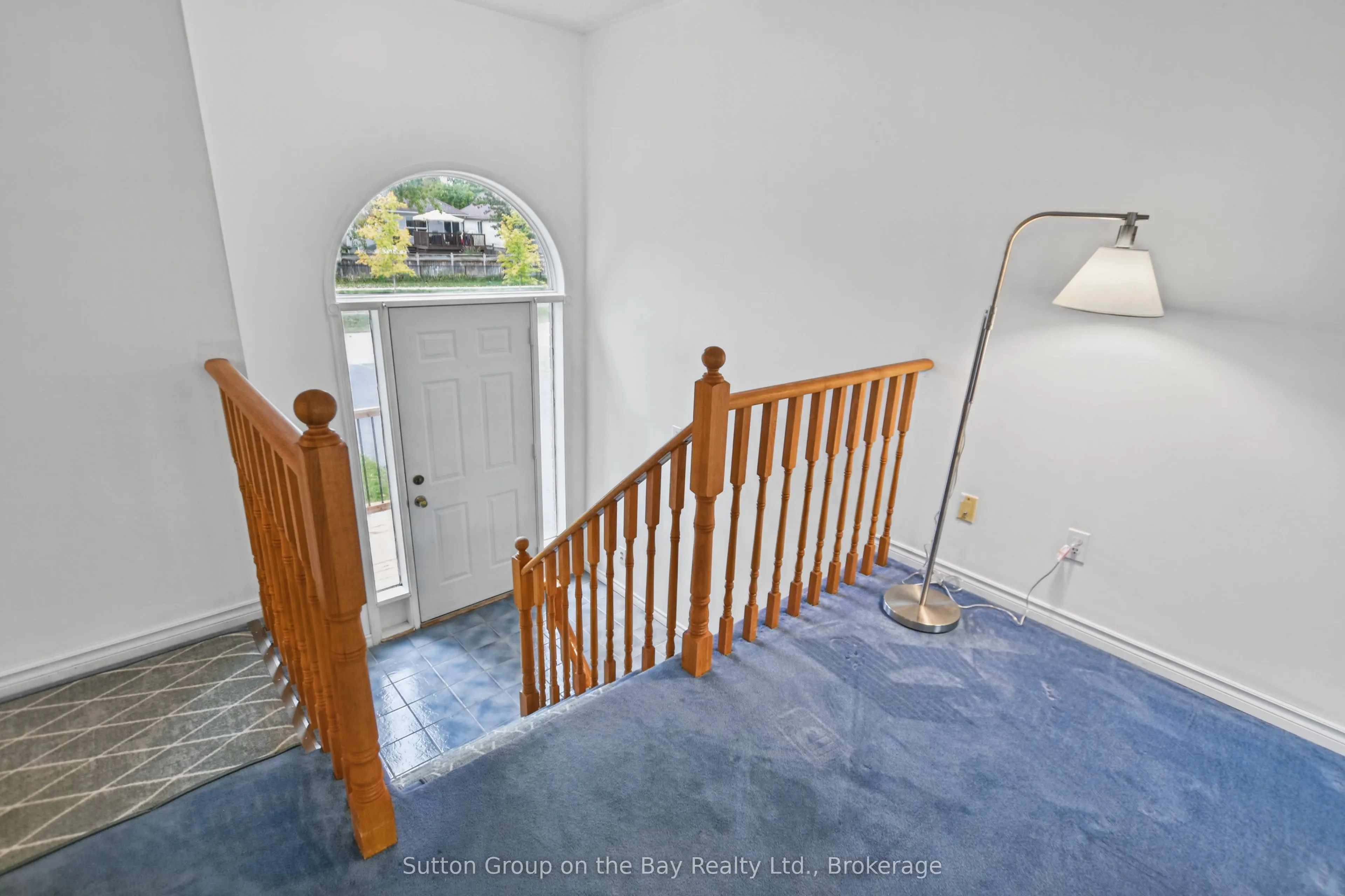 77 Fernbrook Drive