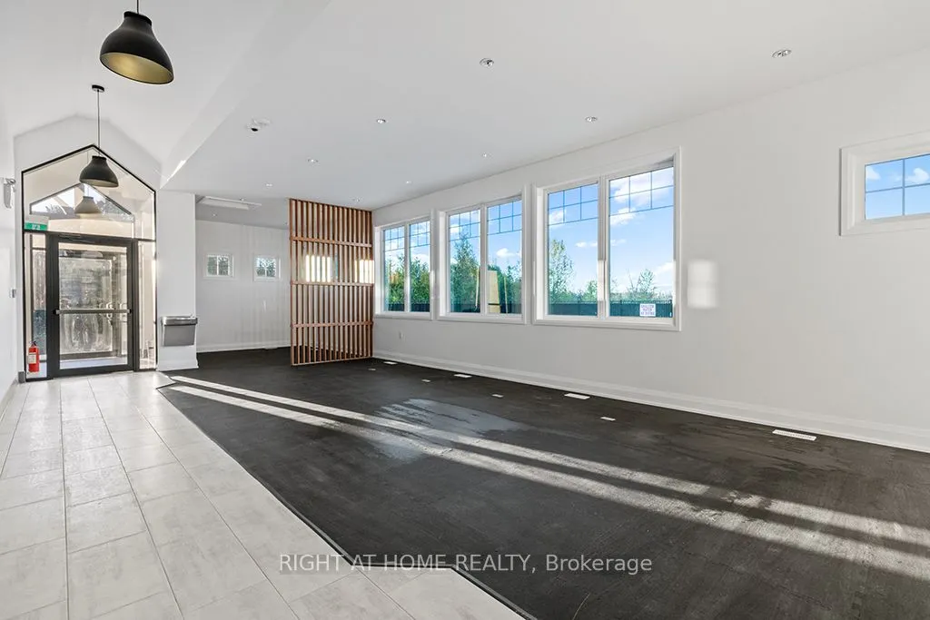 5 Spooner Crescent #215
