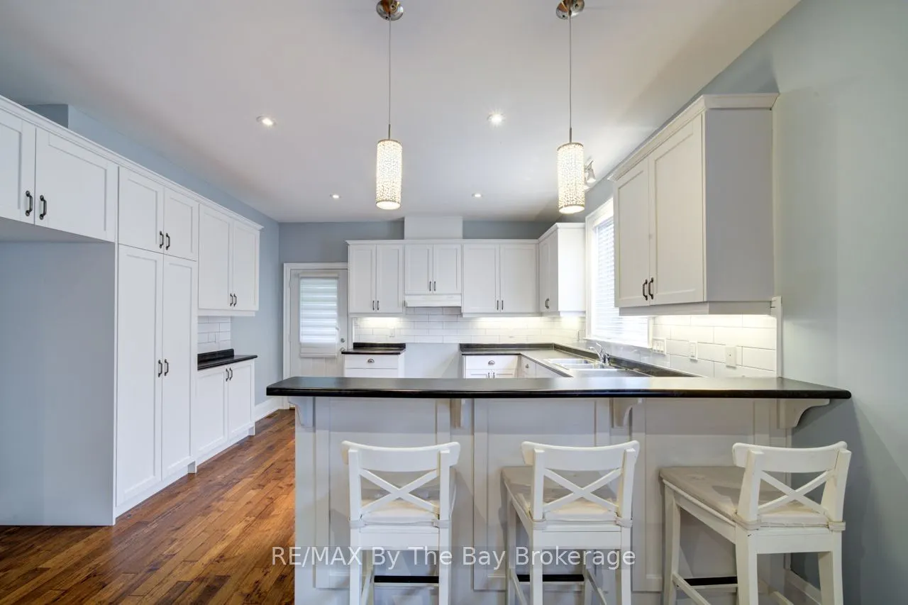 12 51st Street S