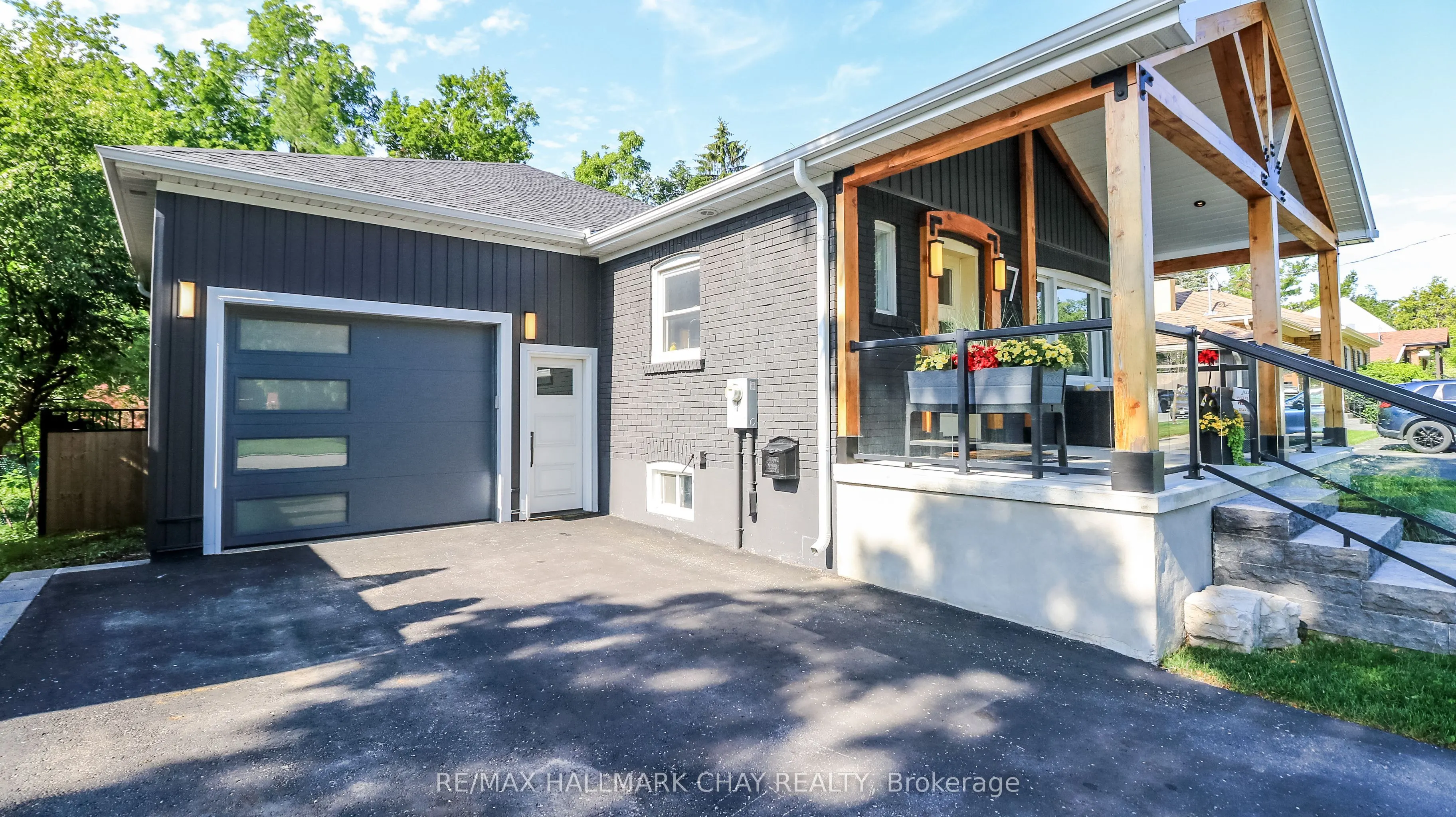 17 Bowman Avenue