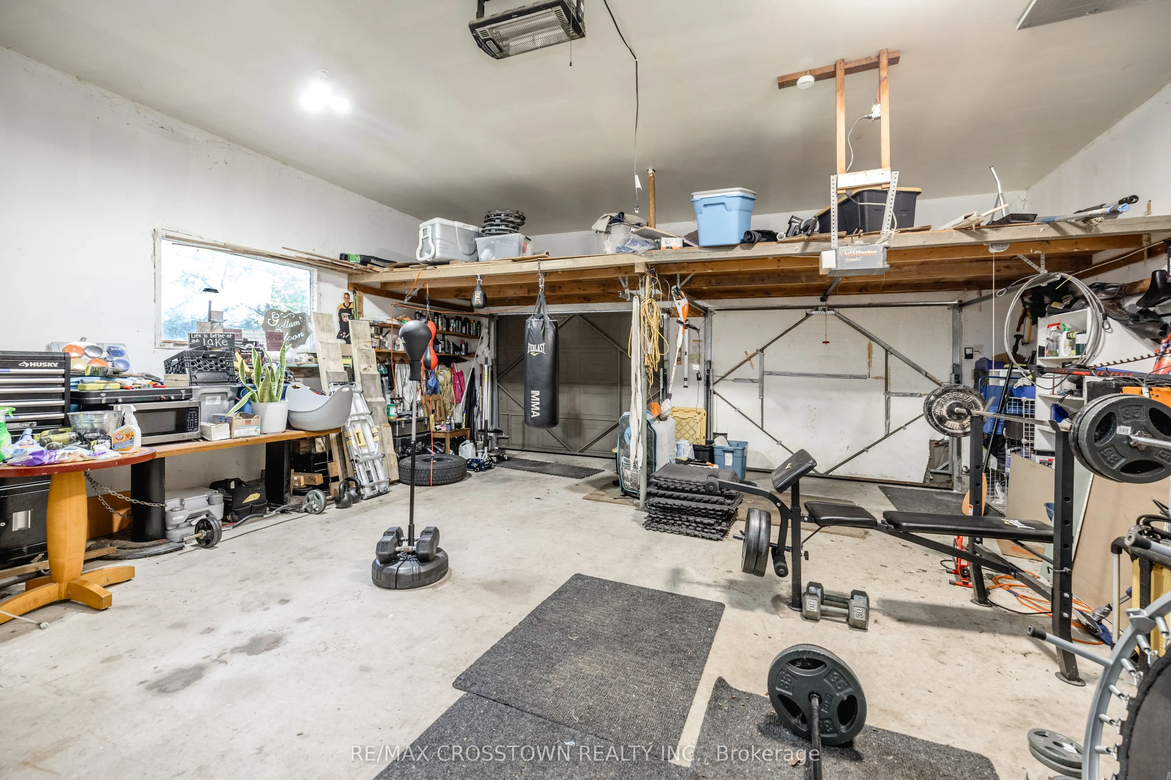 87 Baywood Way