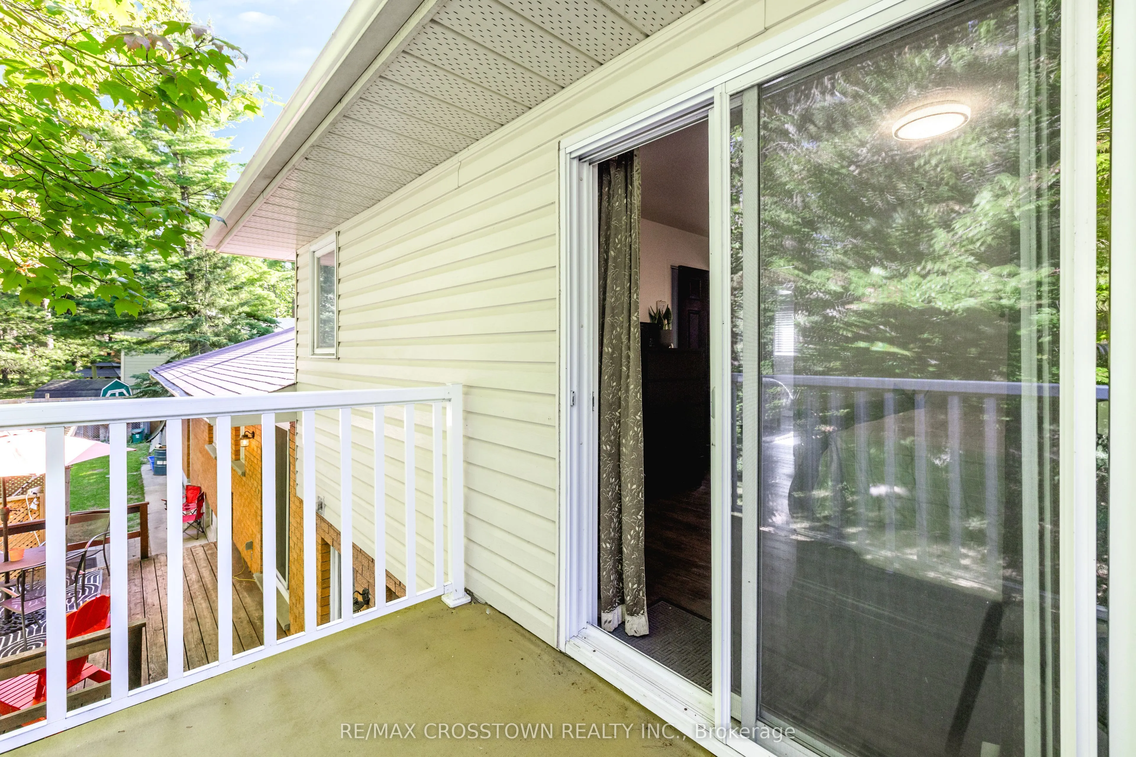 87 Baywood Way