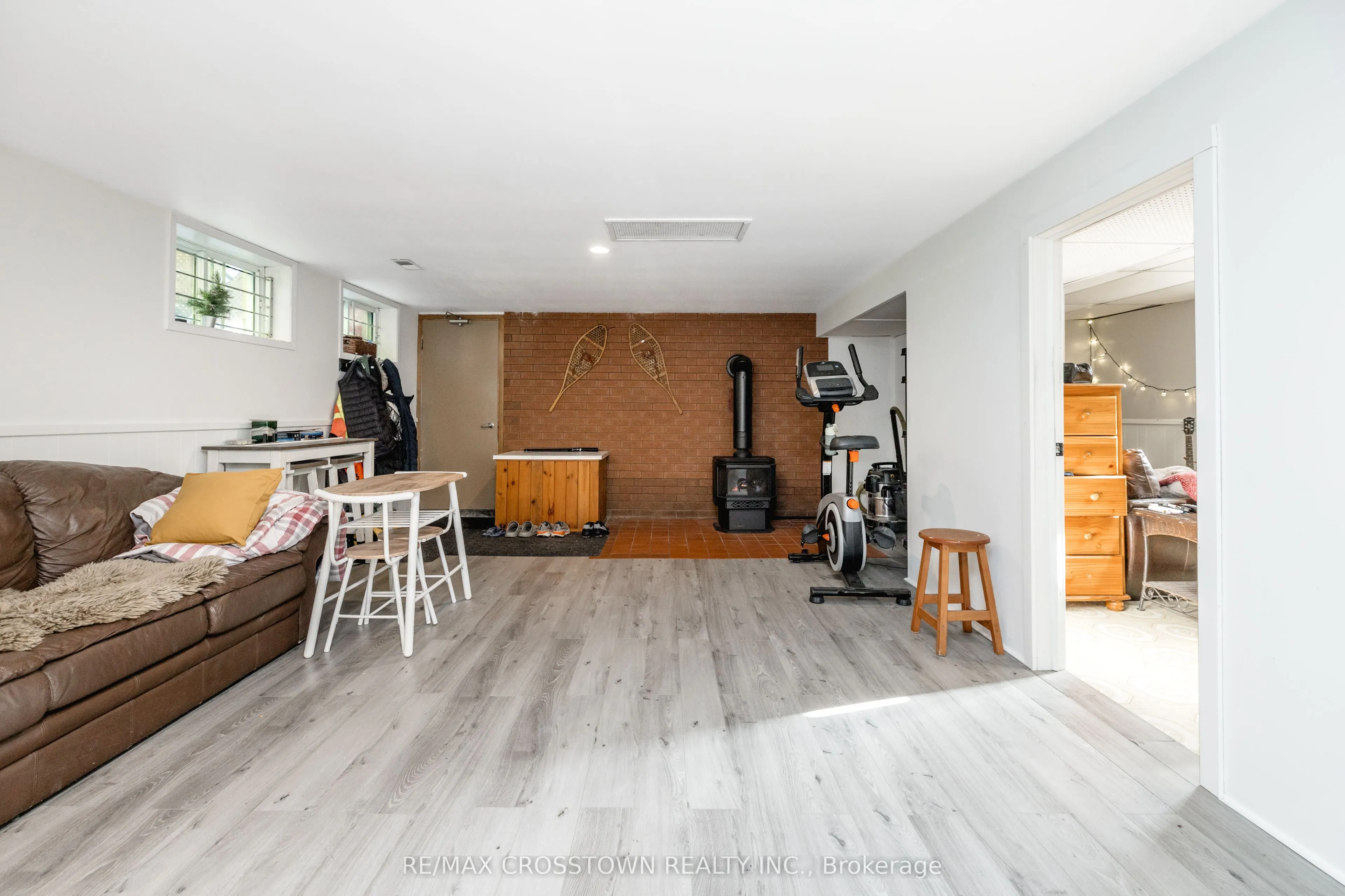 87 Baywood Way