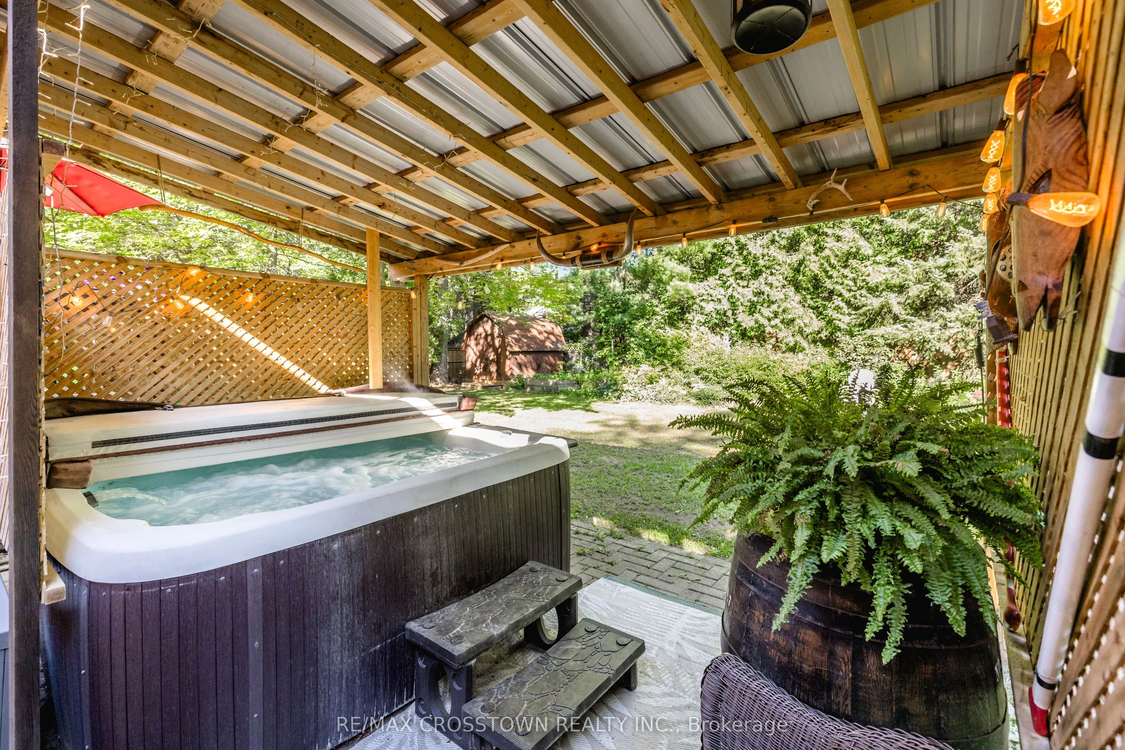 87 Baywood Way