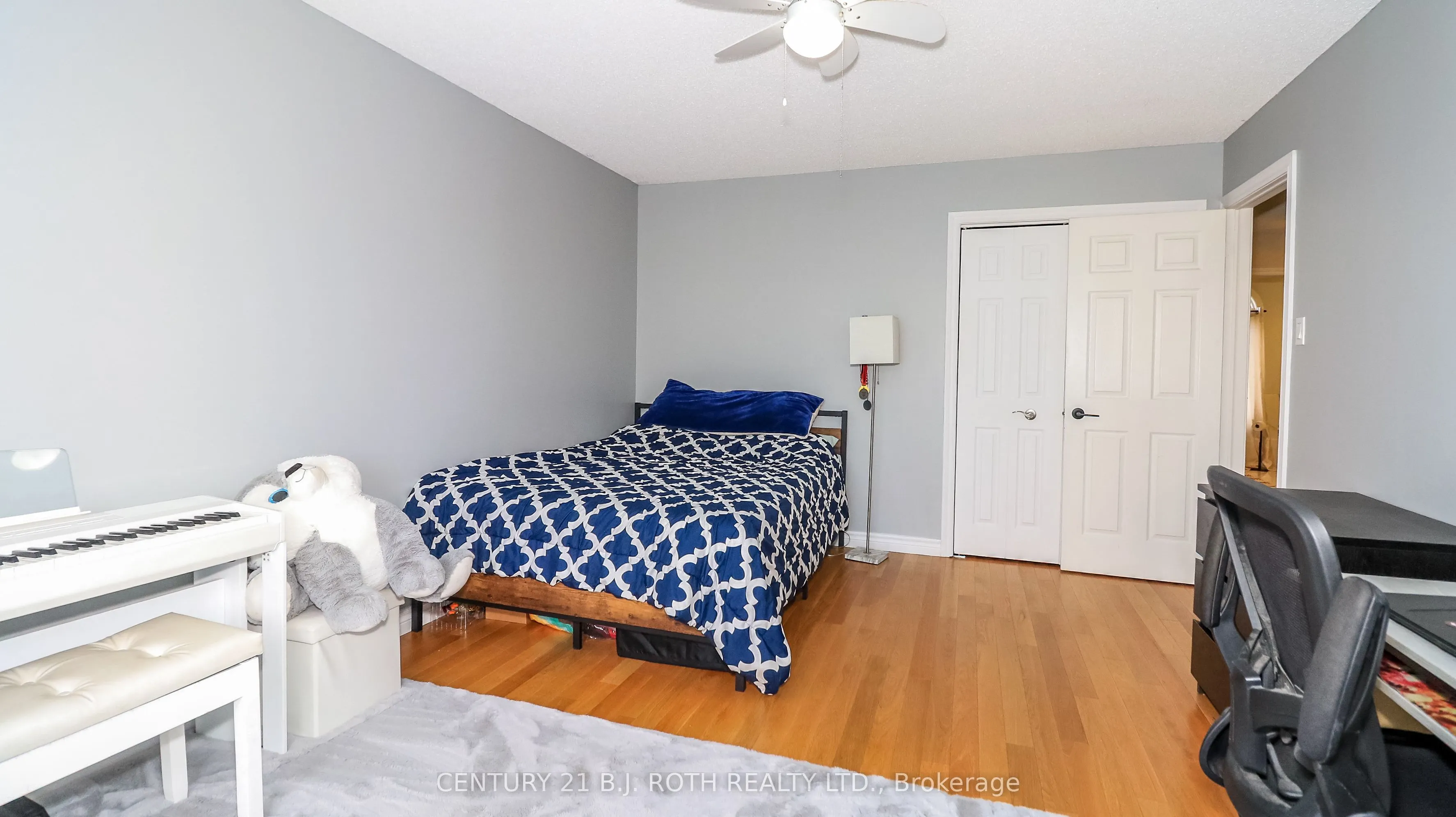 61 Barwick Drive W
