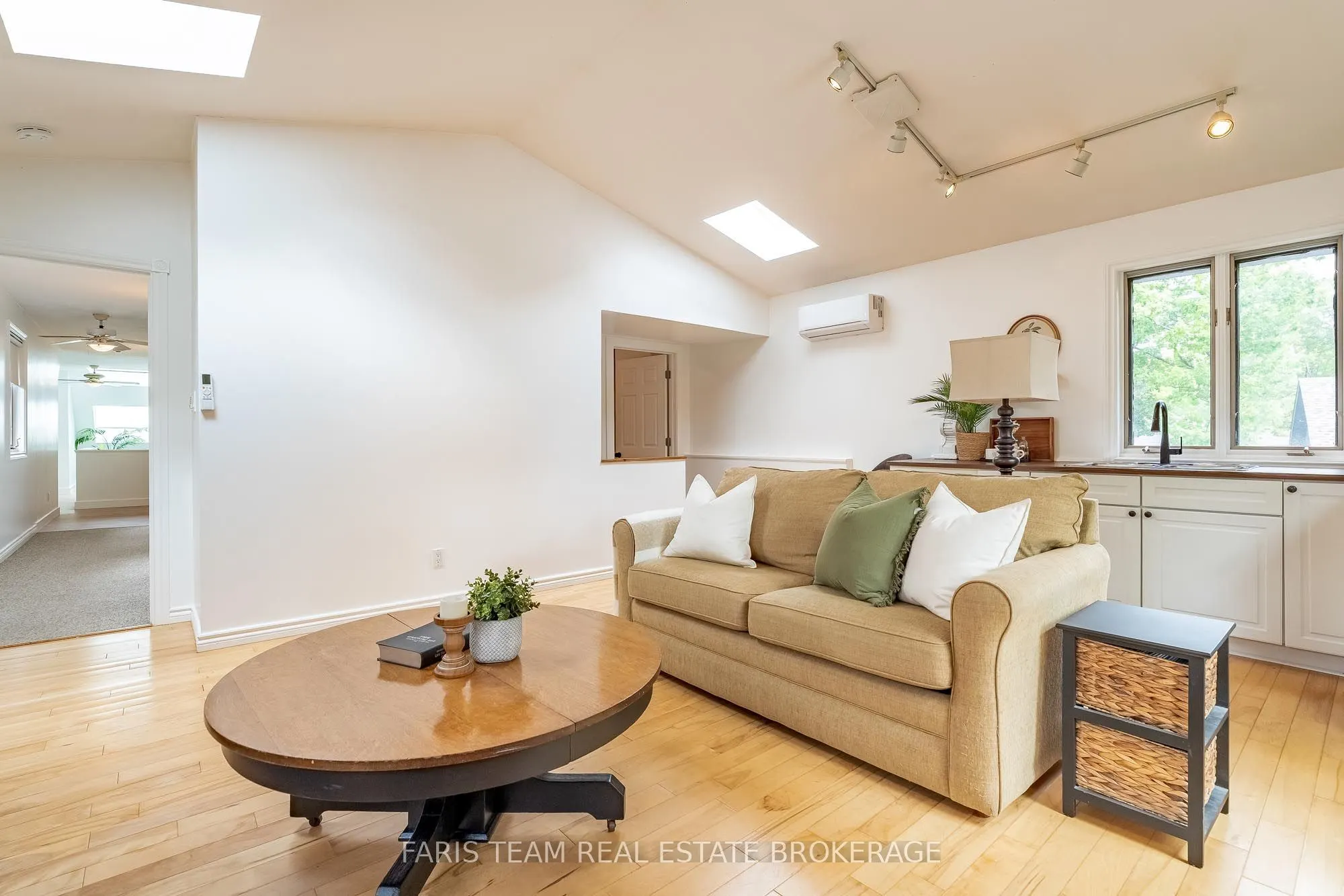 238 Robins Point Road