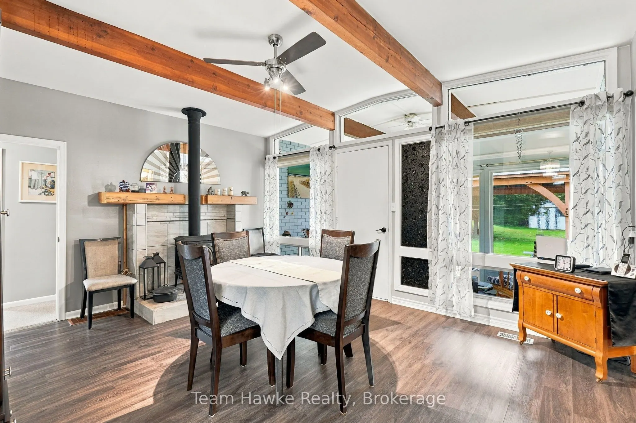 385 Lafontaine Road W