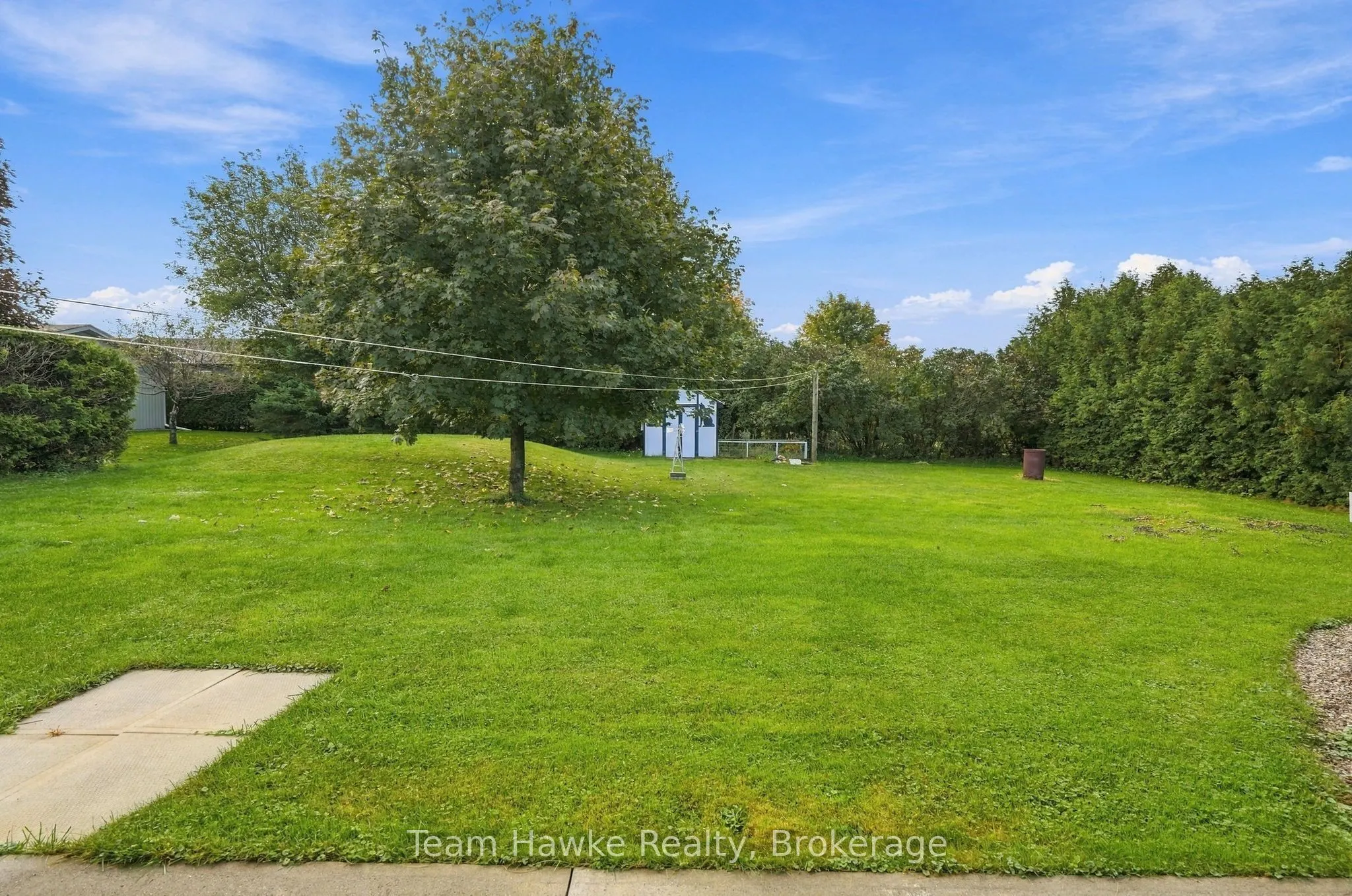 385 Lafontaine Road W
