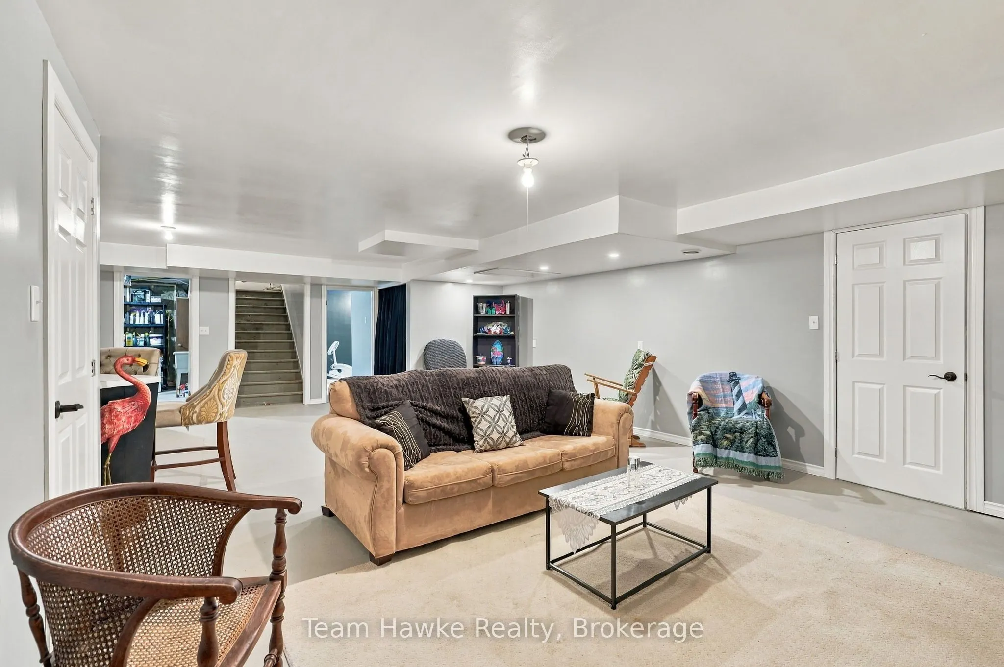 385 Lafontaine Road W
