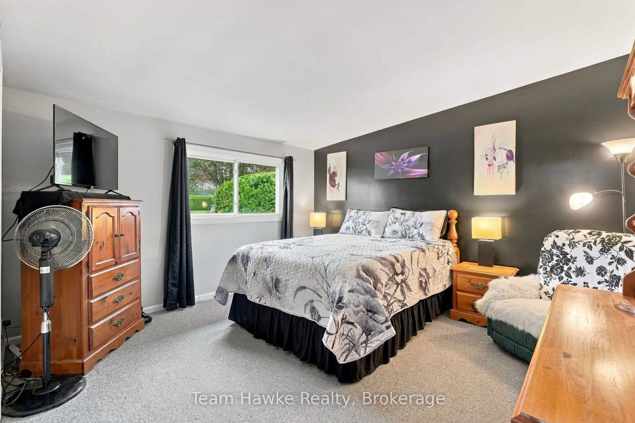 385 Lafontaine Road W