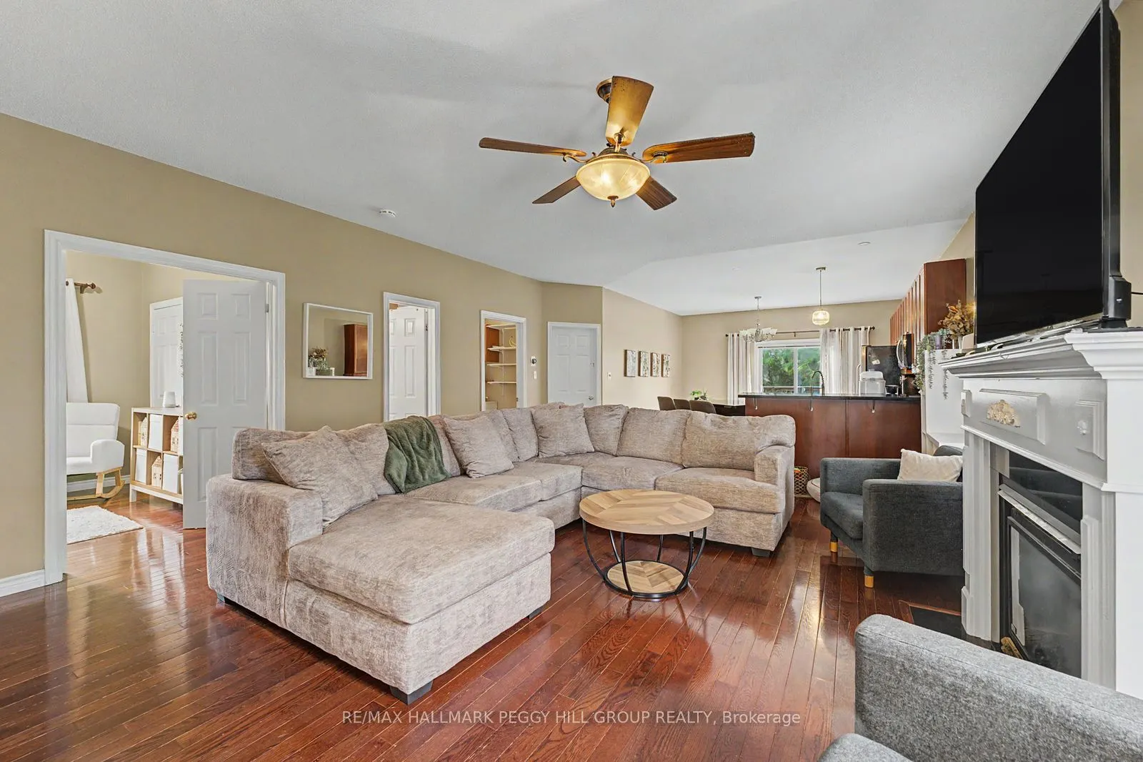 65 Jessica Drive #Upper