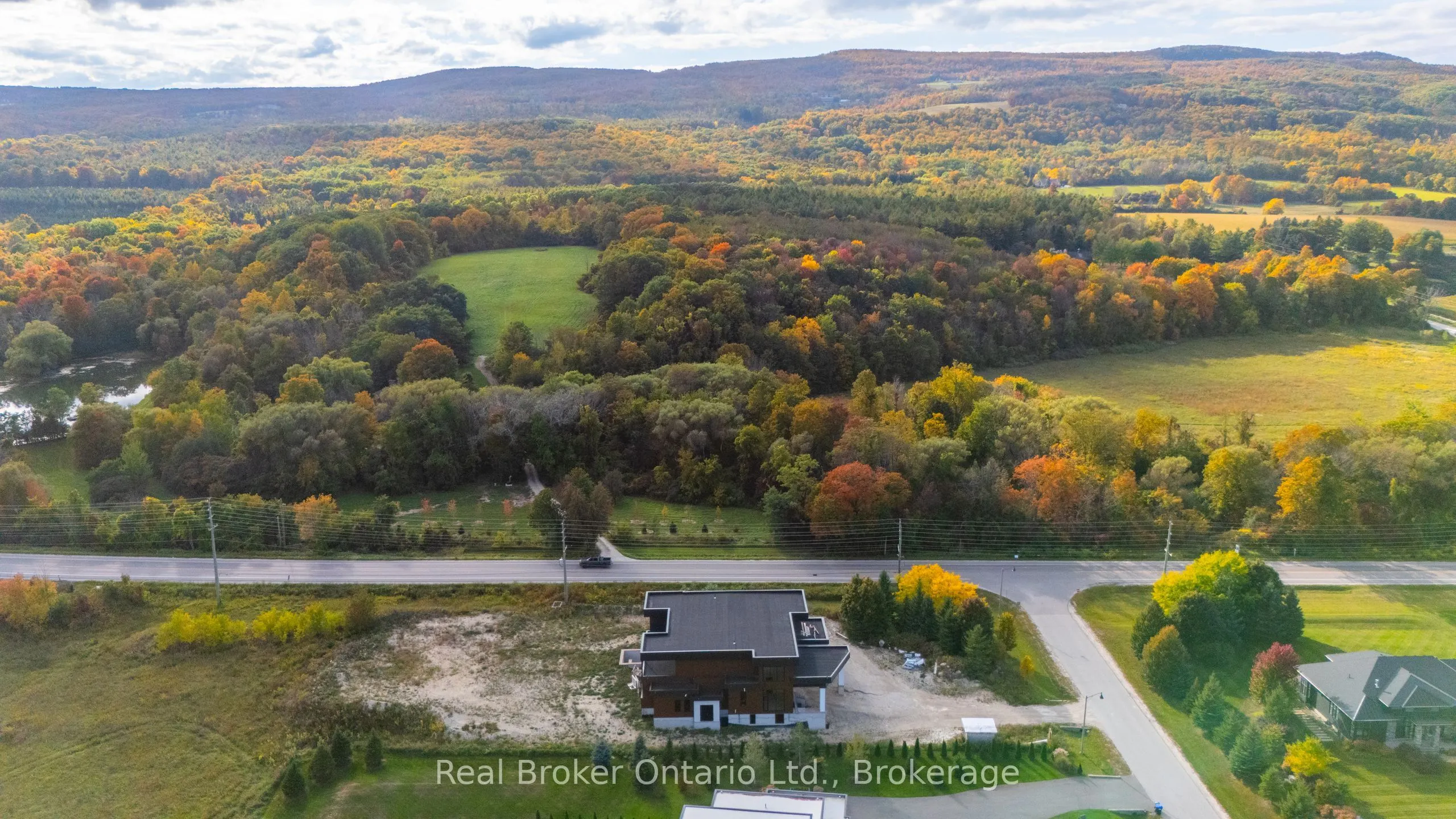 1 Meadowlark Way