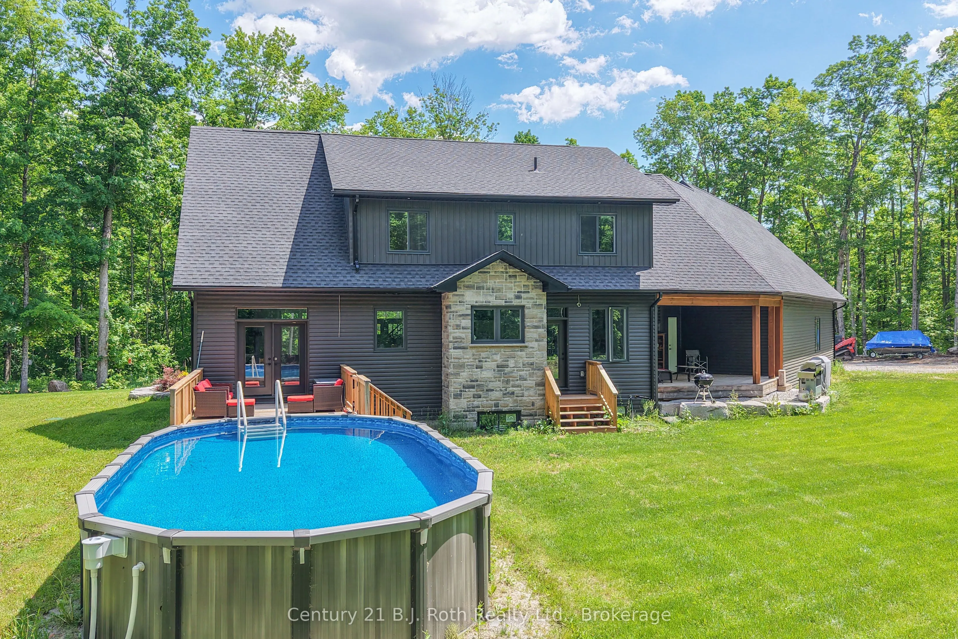 3082 Fairgrounds Road