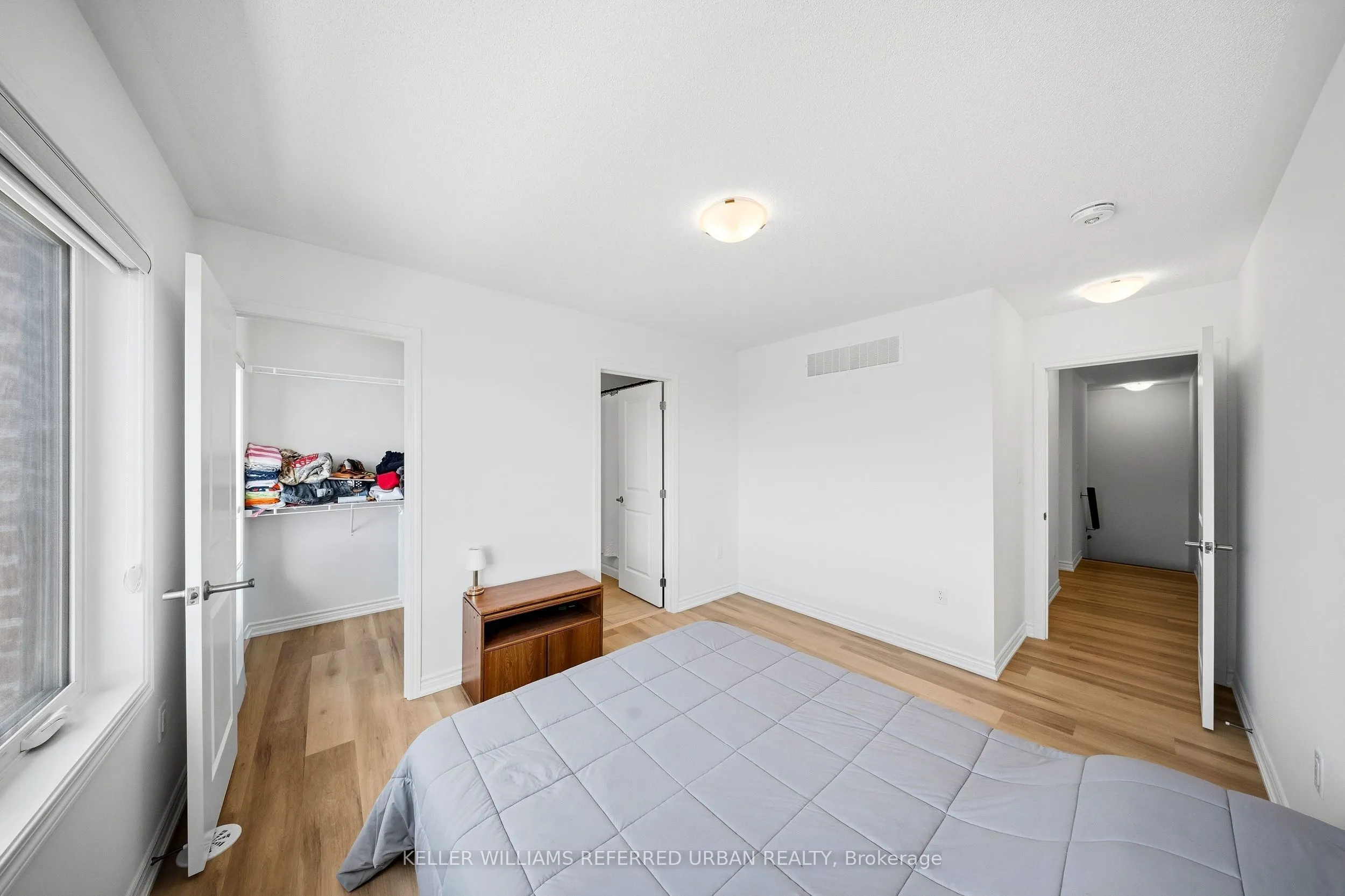 61 Vinewood Crescent