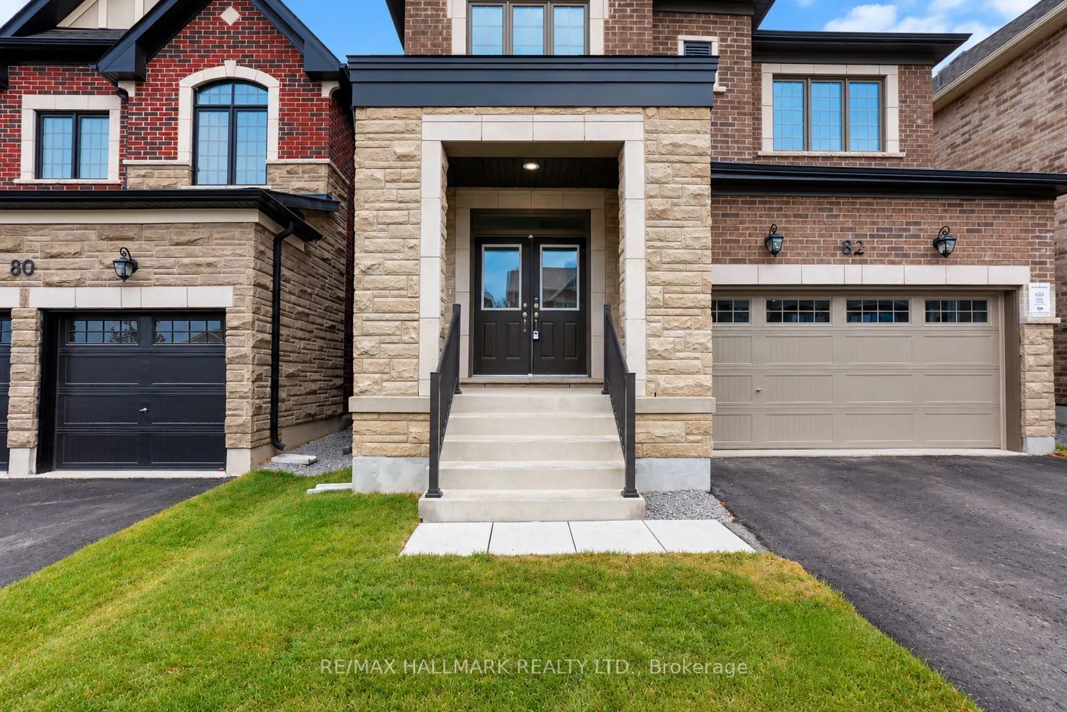 82 Gretzky Avenue