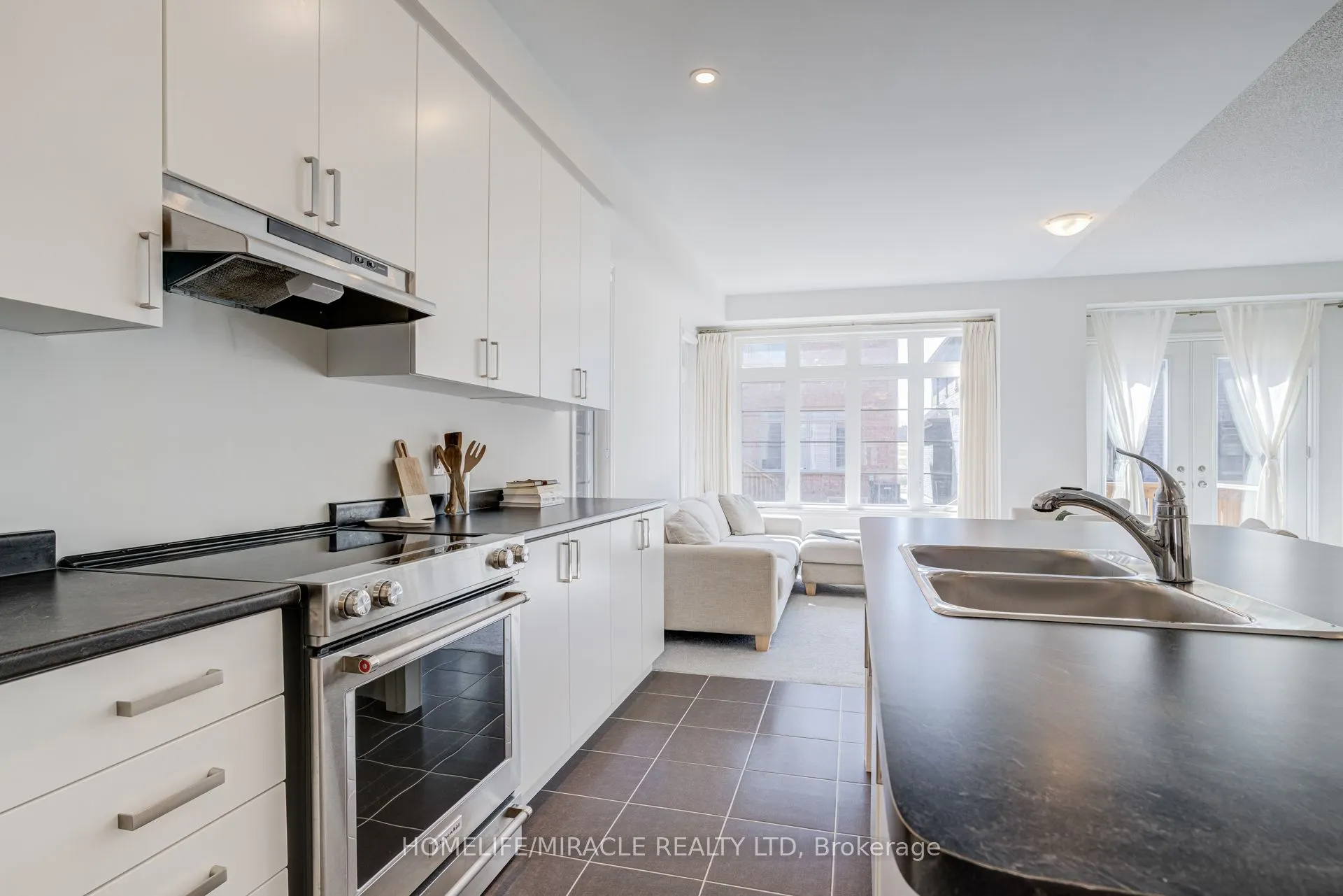 14 Sassafras Road