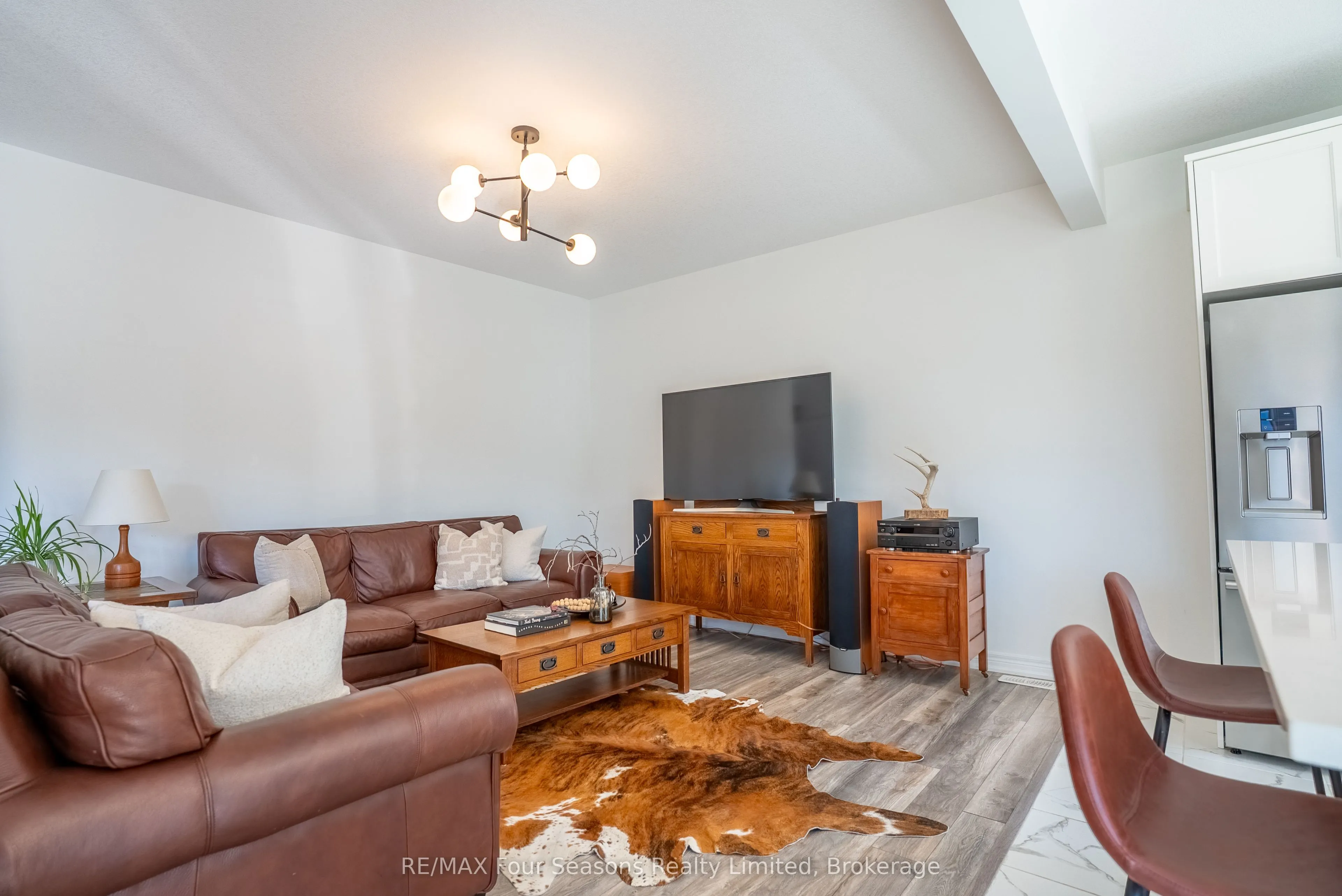 33 Kerr Street