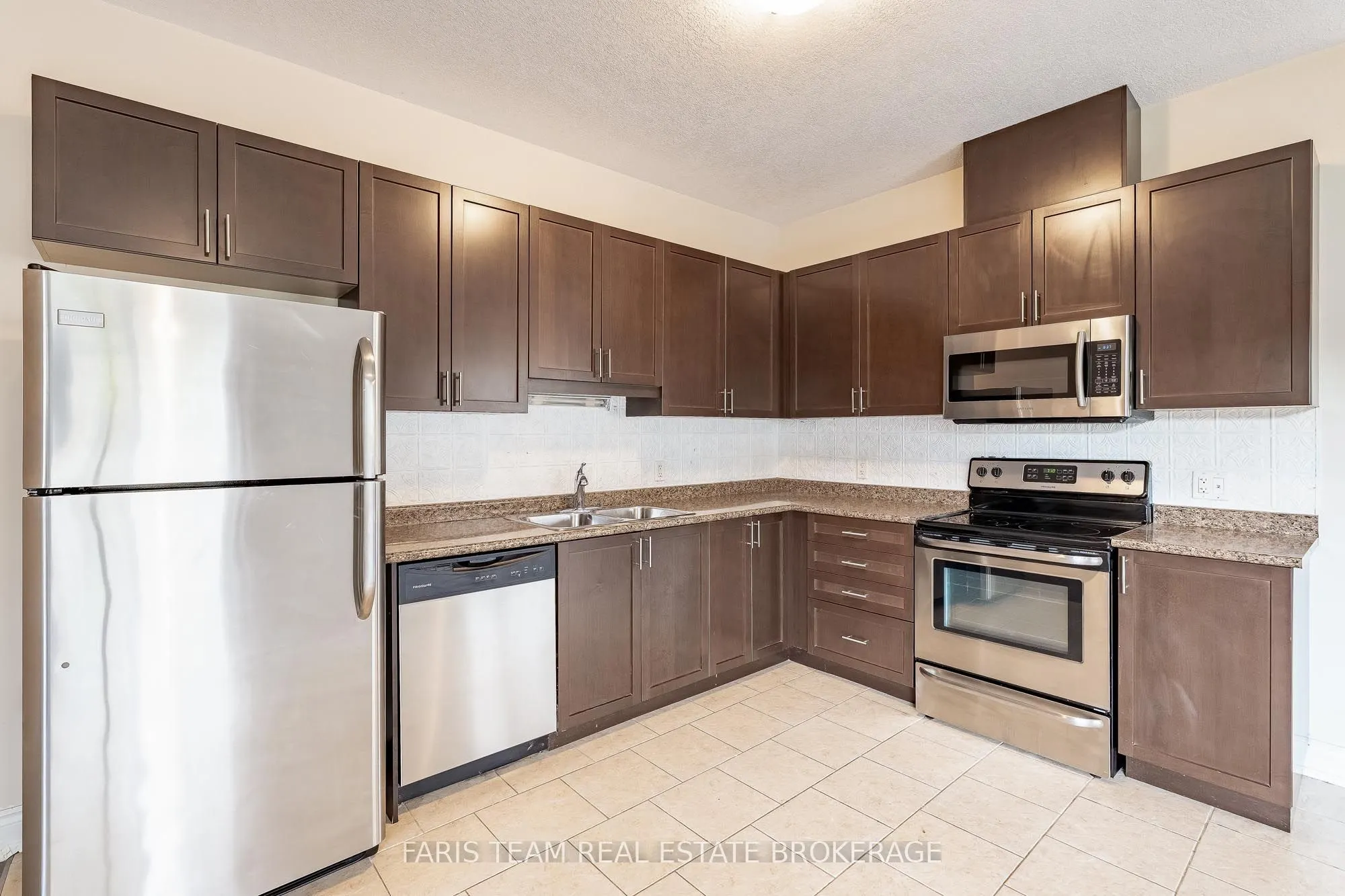 3118 Emperor Drive