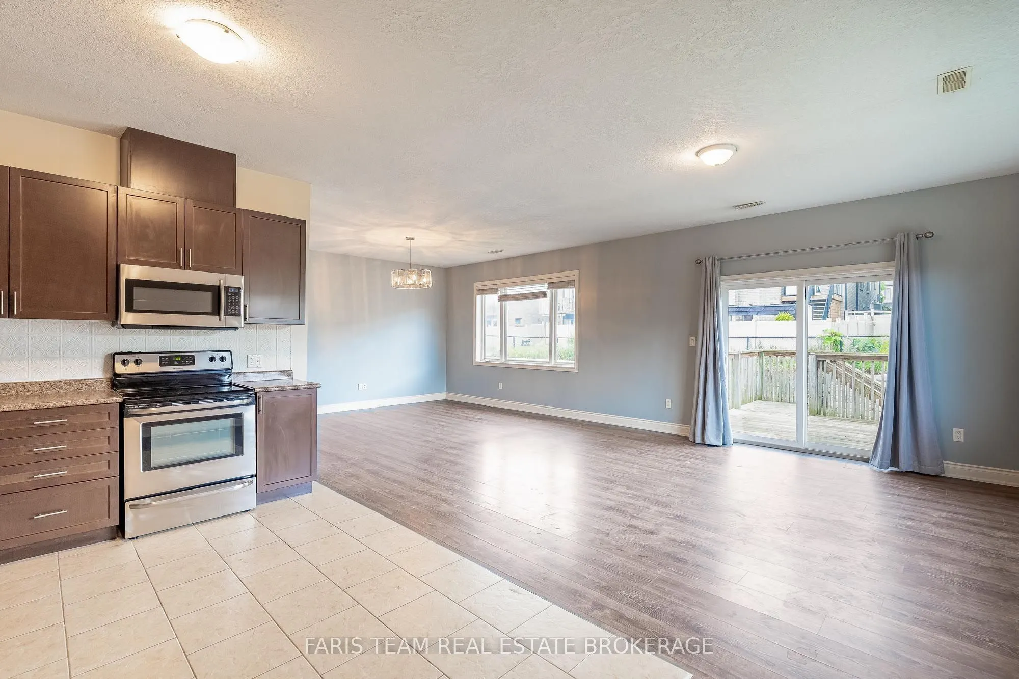 3118 Emperor Drive
