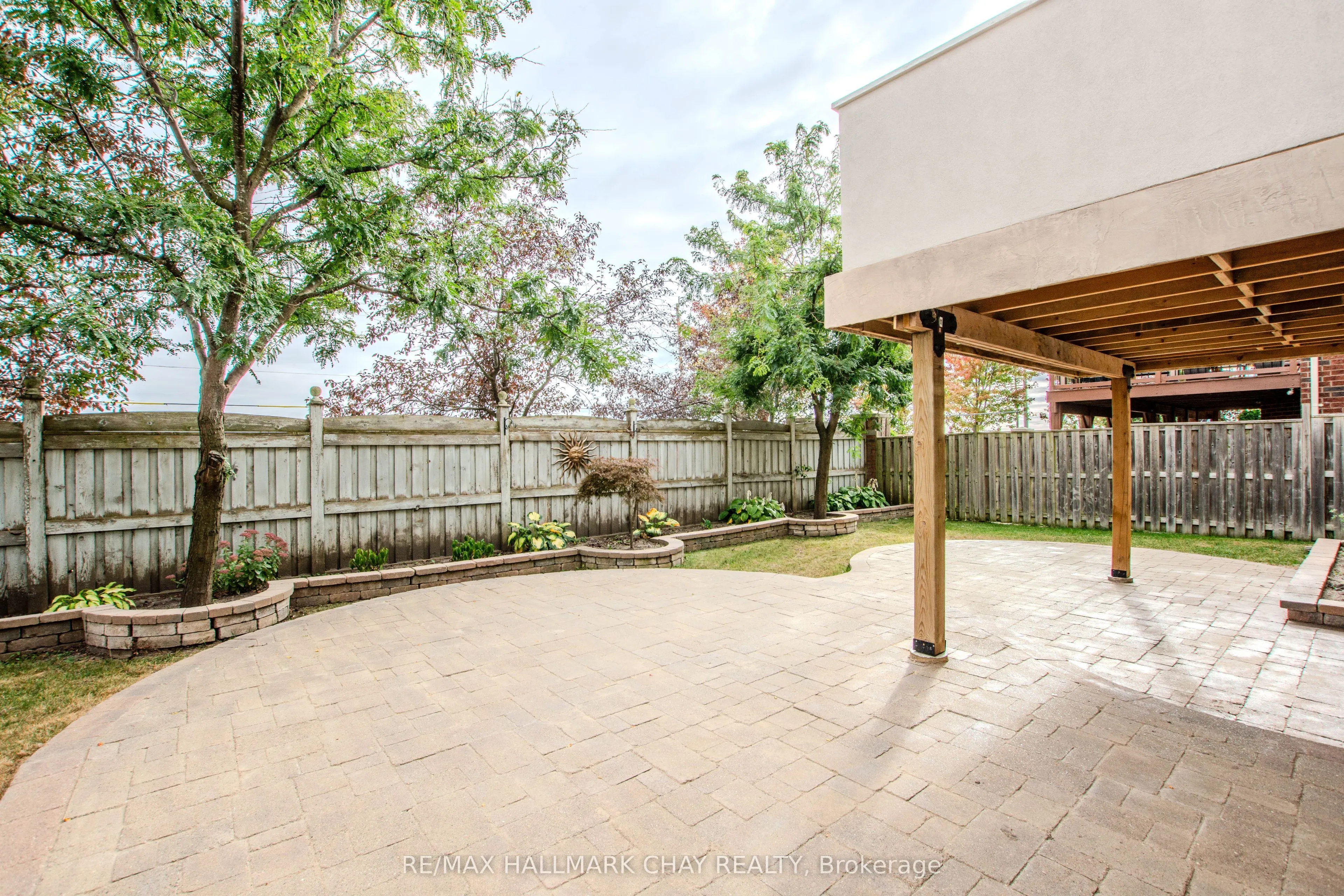 104 Succession Crescent