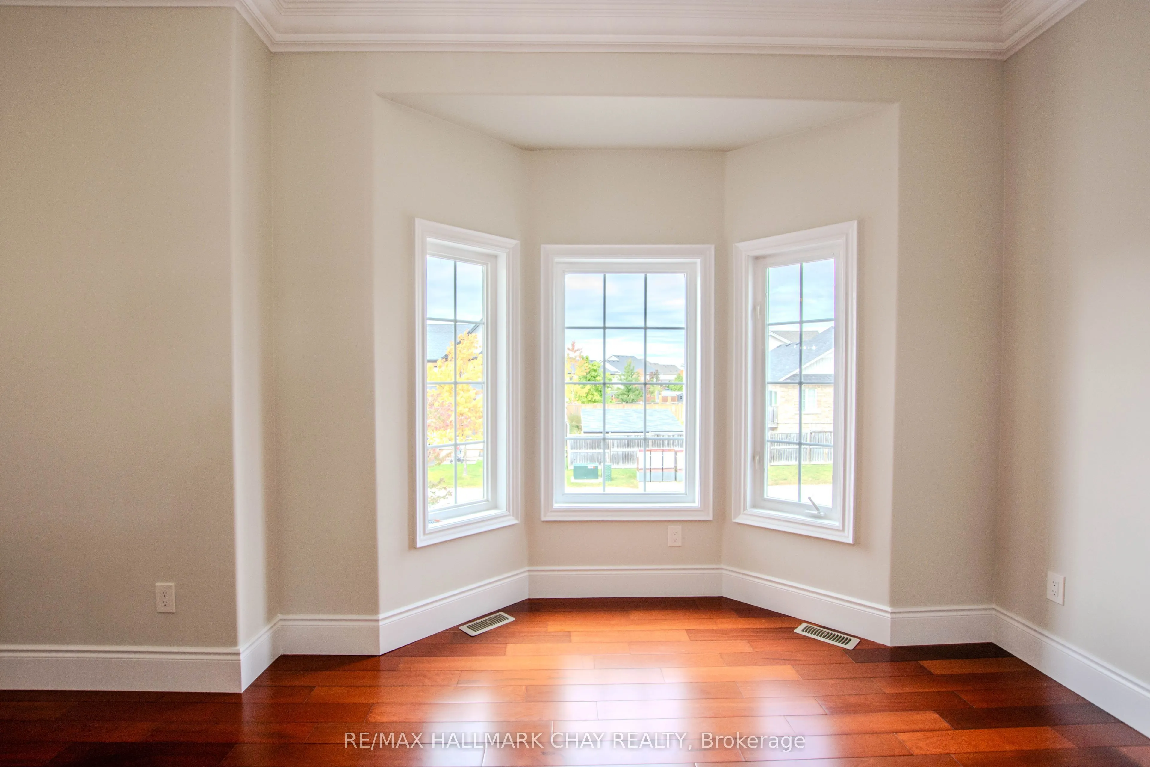 104 Succession Crescent
