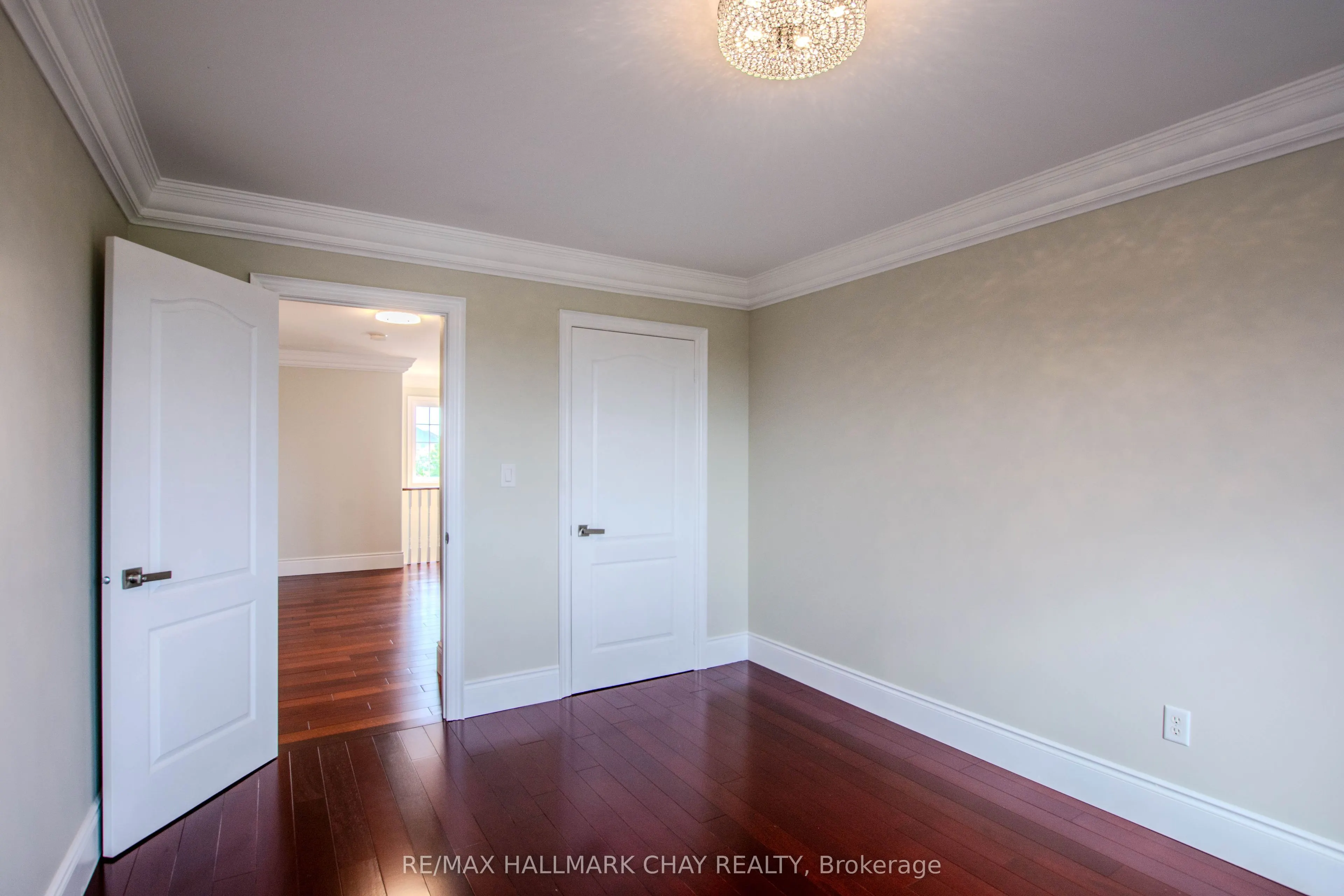 104 Succession Crescent