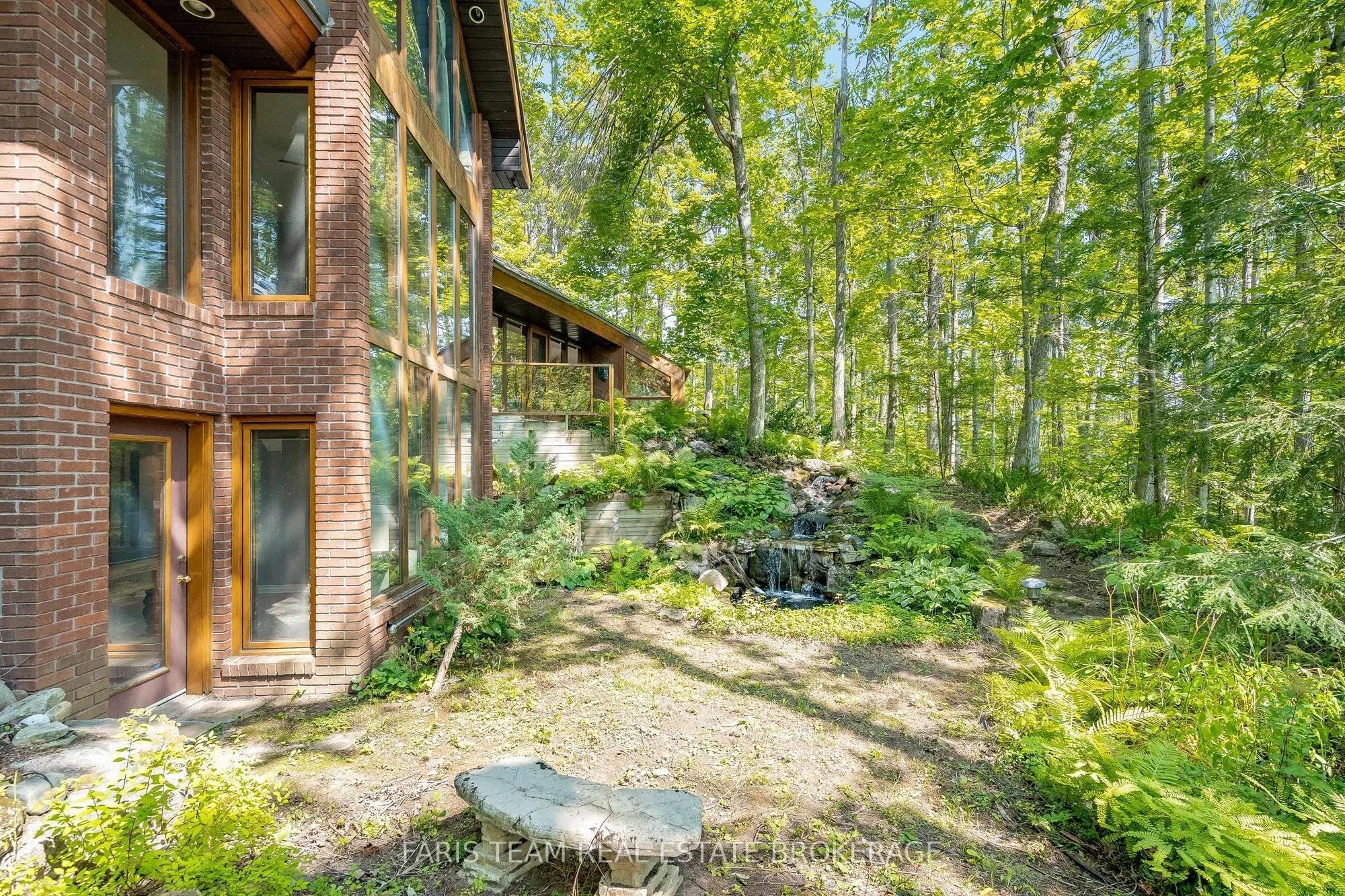 15 Scottdale Drive