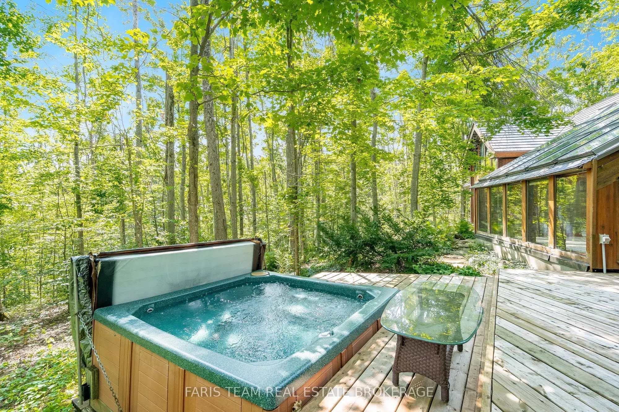 15 Scottdale Drive