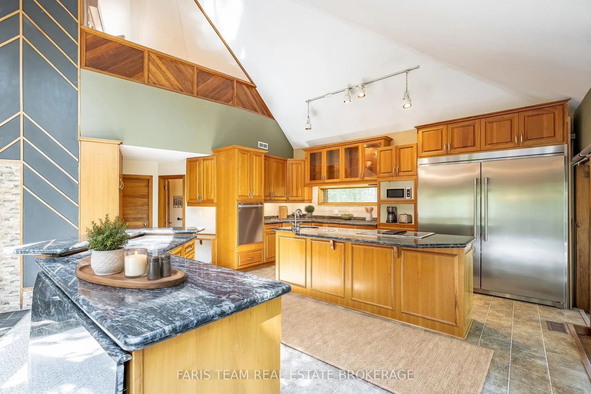 15 Scottdale Drive