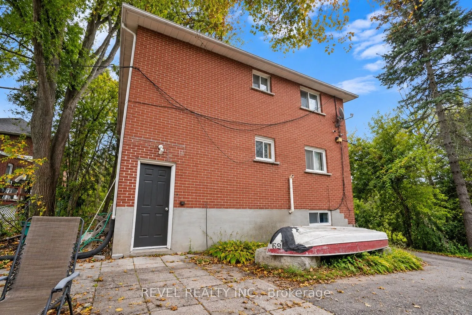 138 Innisfil Street