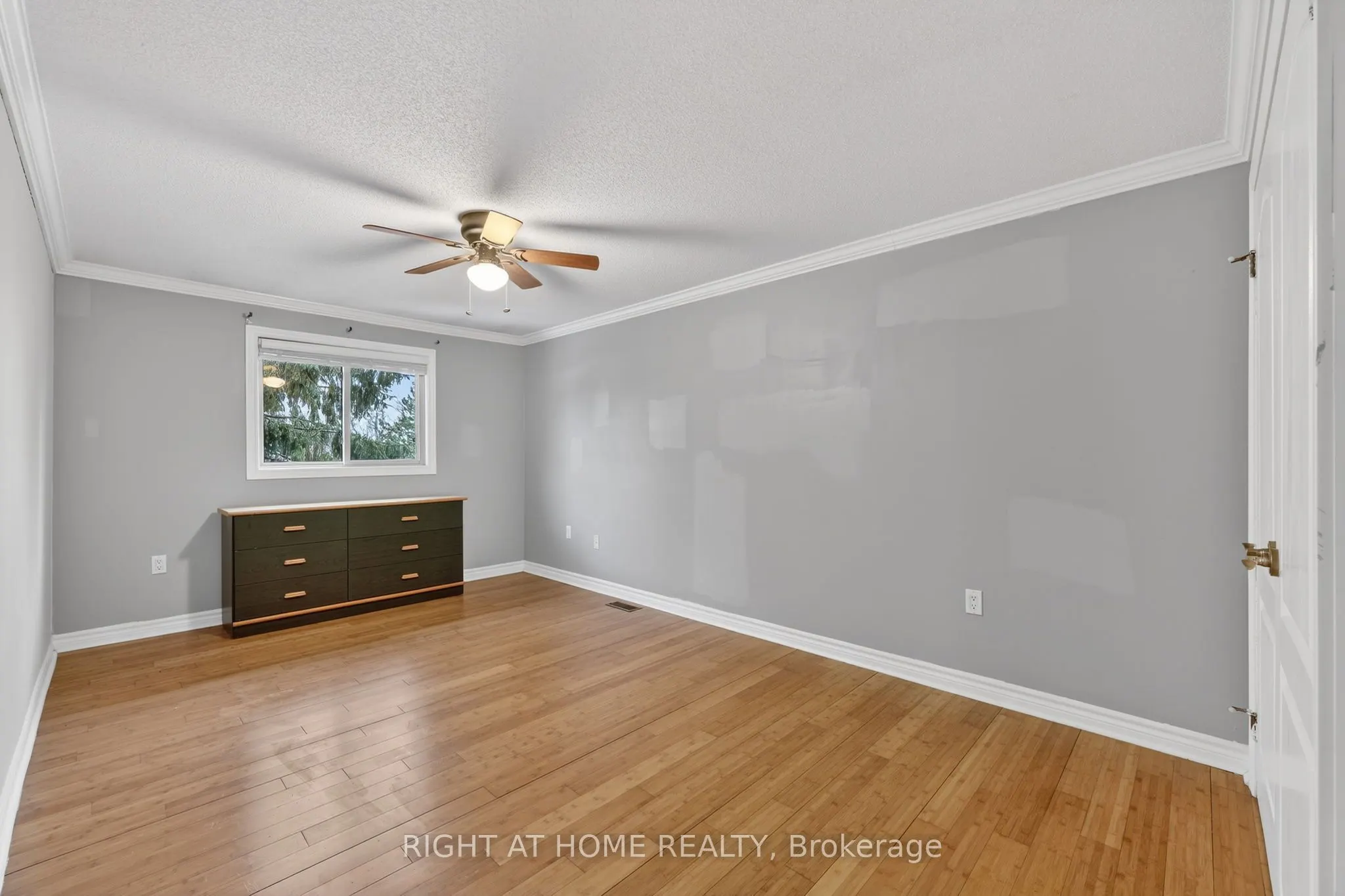 32 Sawmill Road #10
