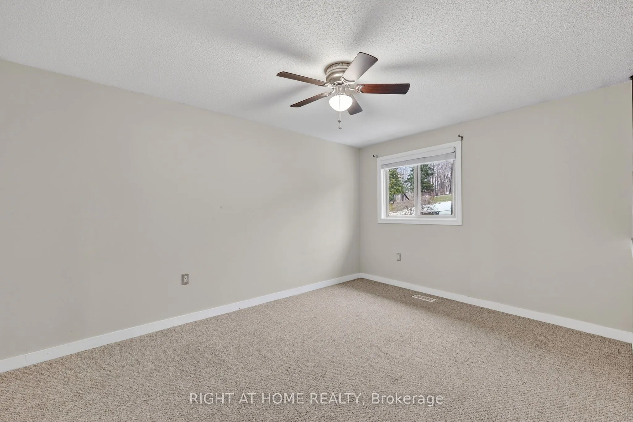 32 Sawmill Road #10