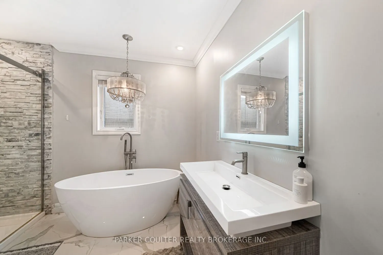 22 Athabaska Road