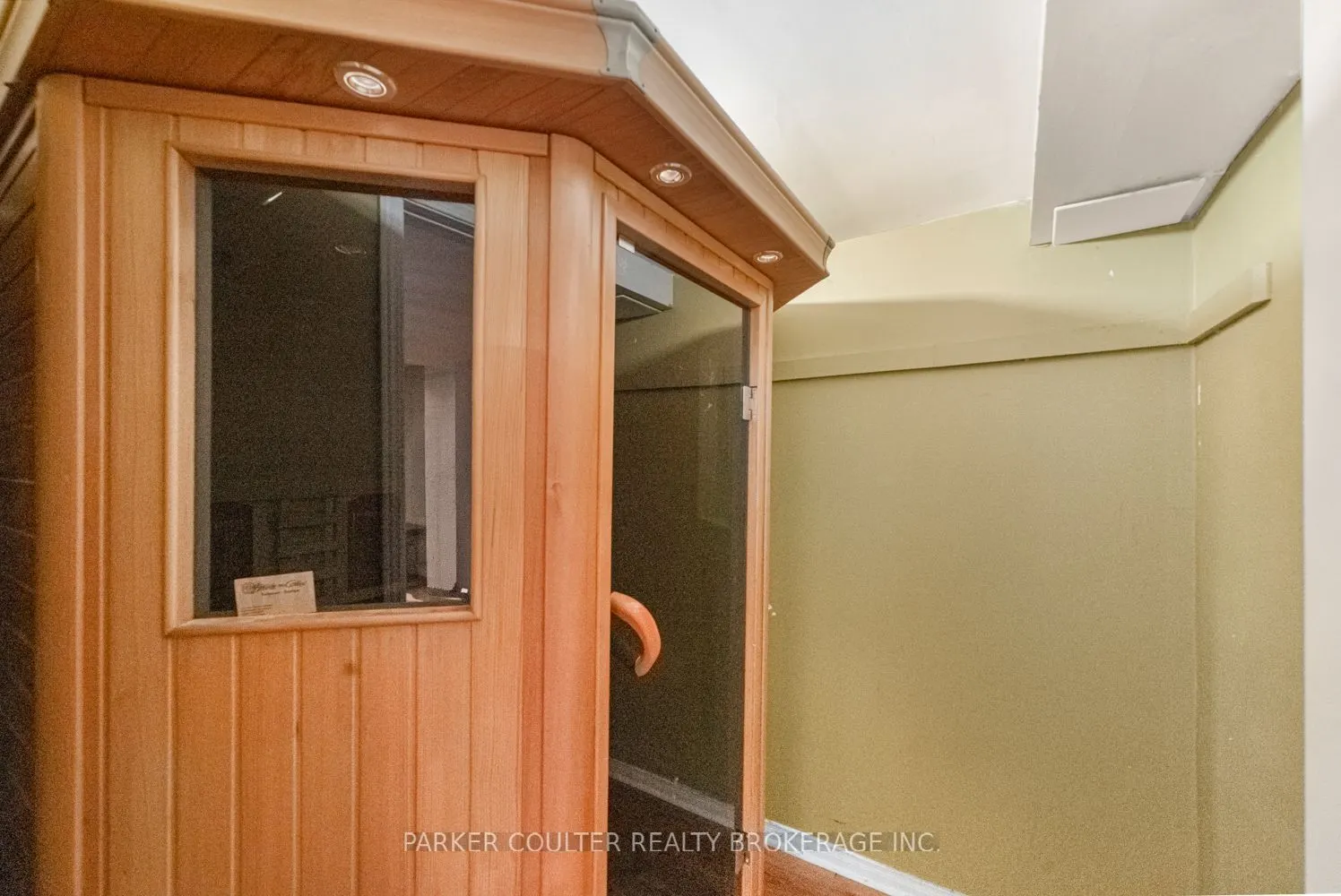 22 Athabaska Road