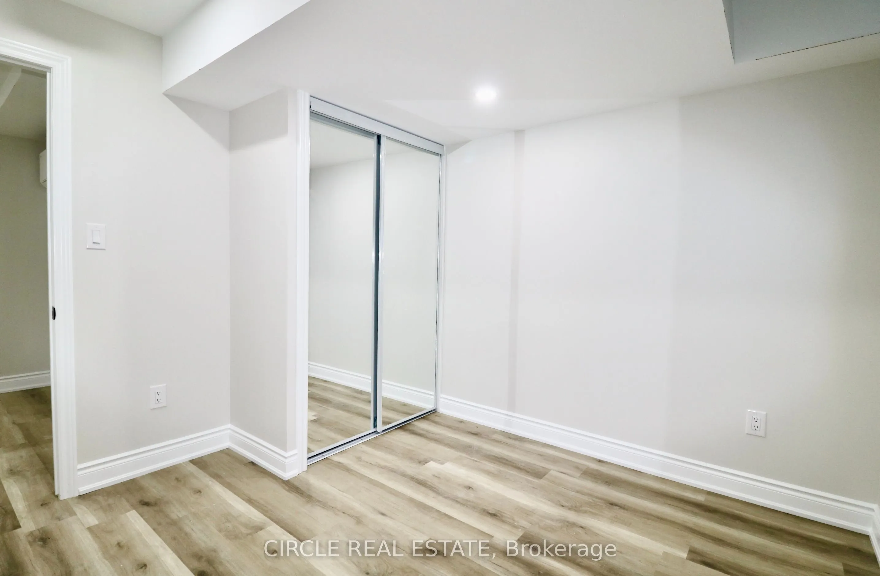 59 PHOENIX Boulevard #1