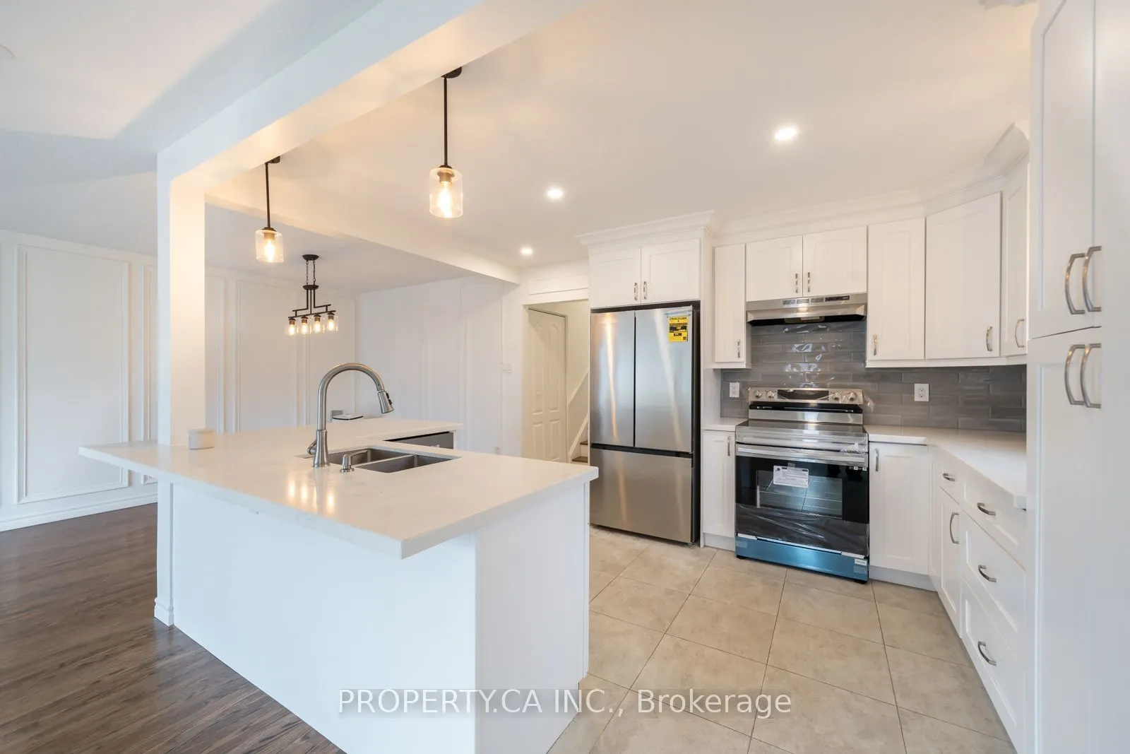 24 Thorncrest Road