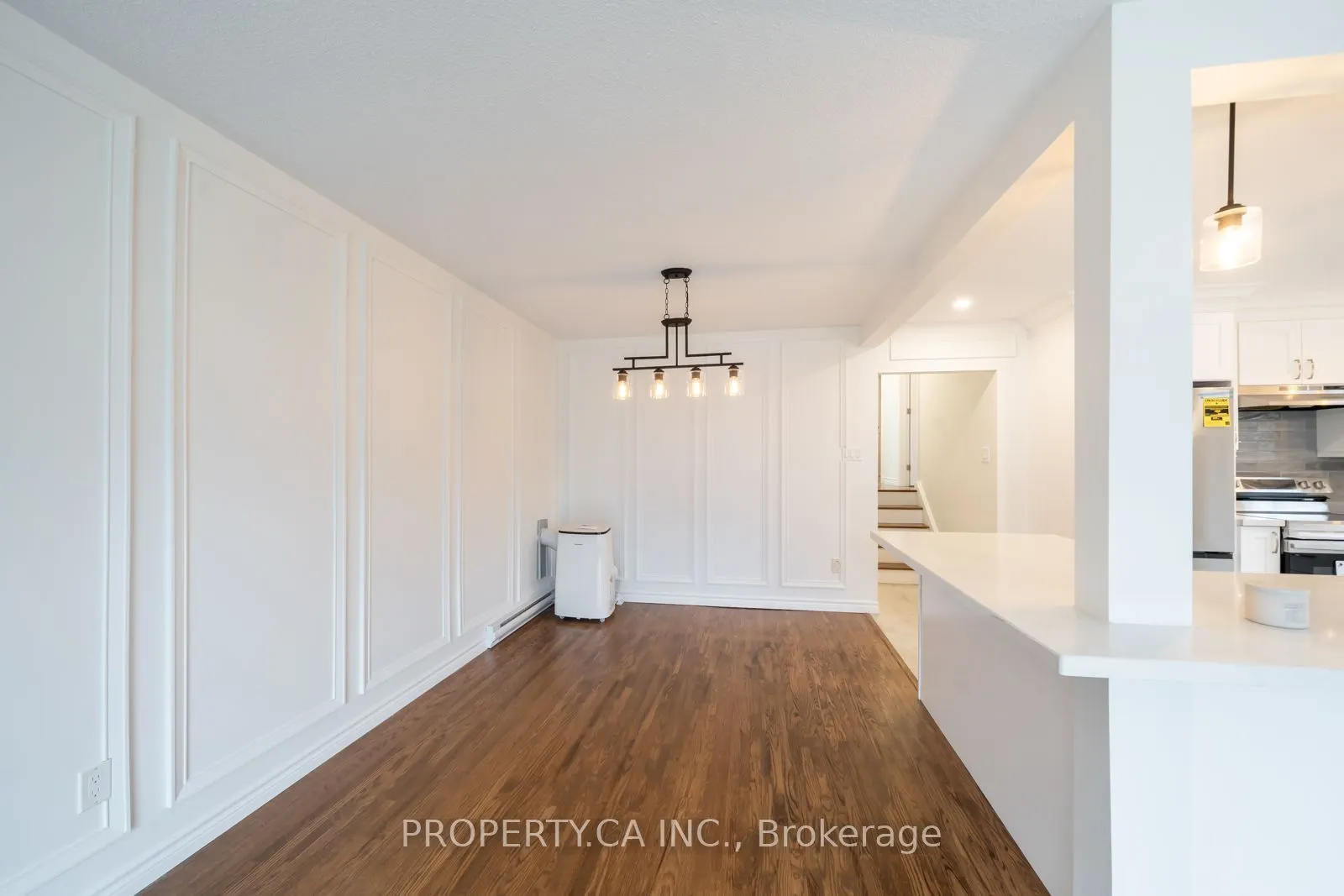 24 Thorncrest Road