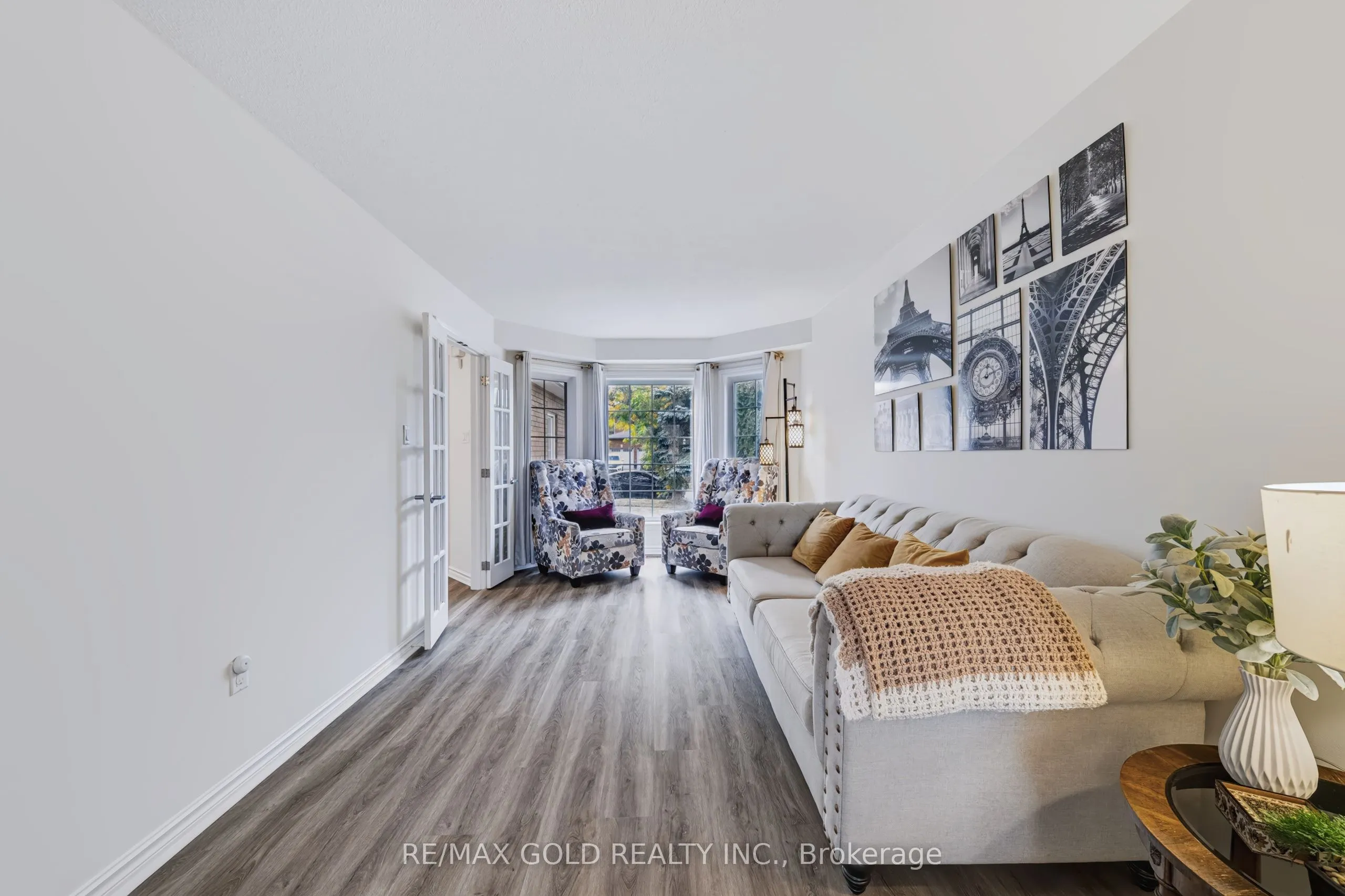 43 Golden Meadow Road