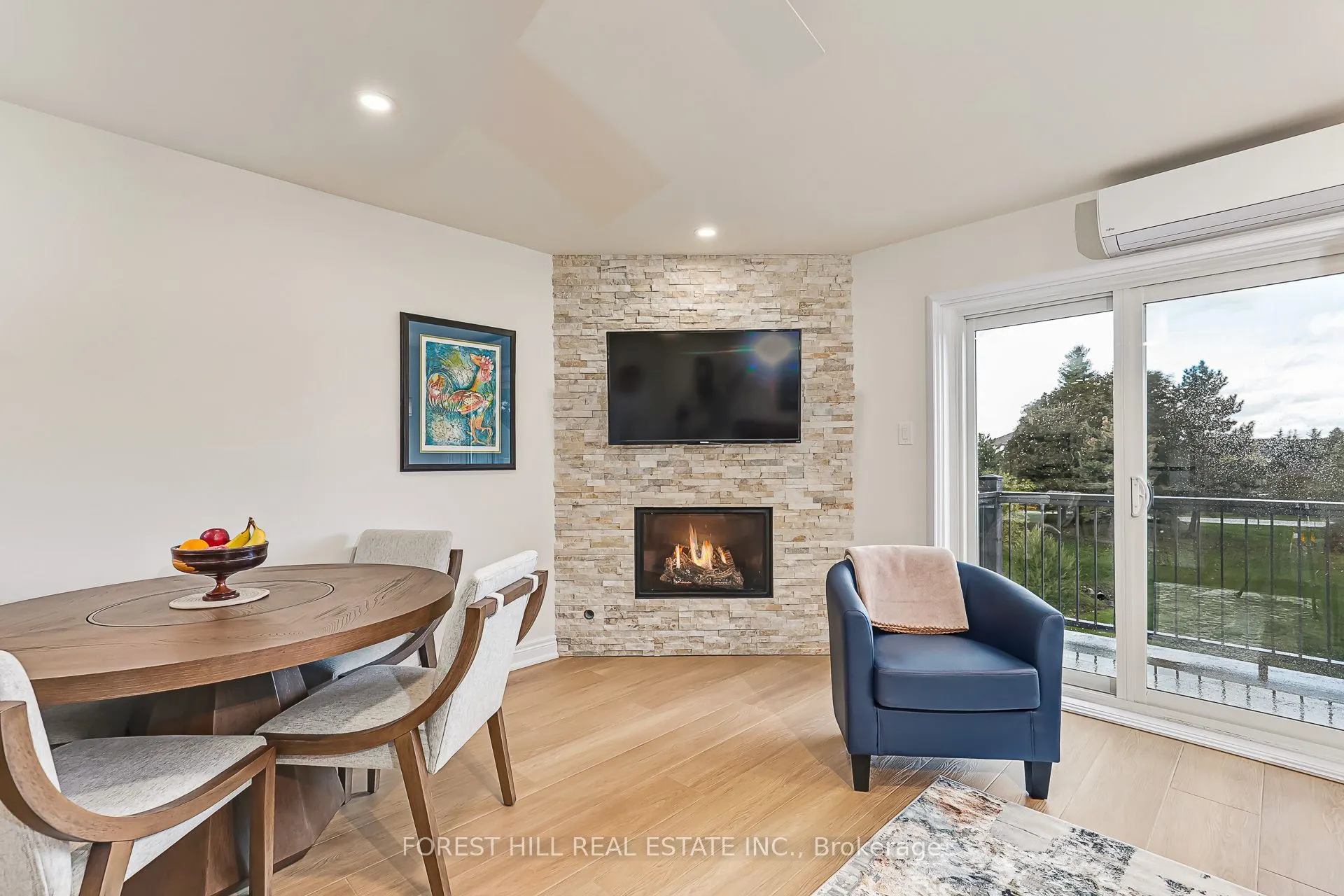 348 Mariners Way #20