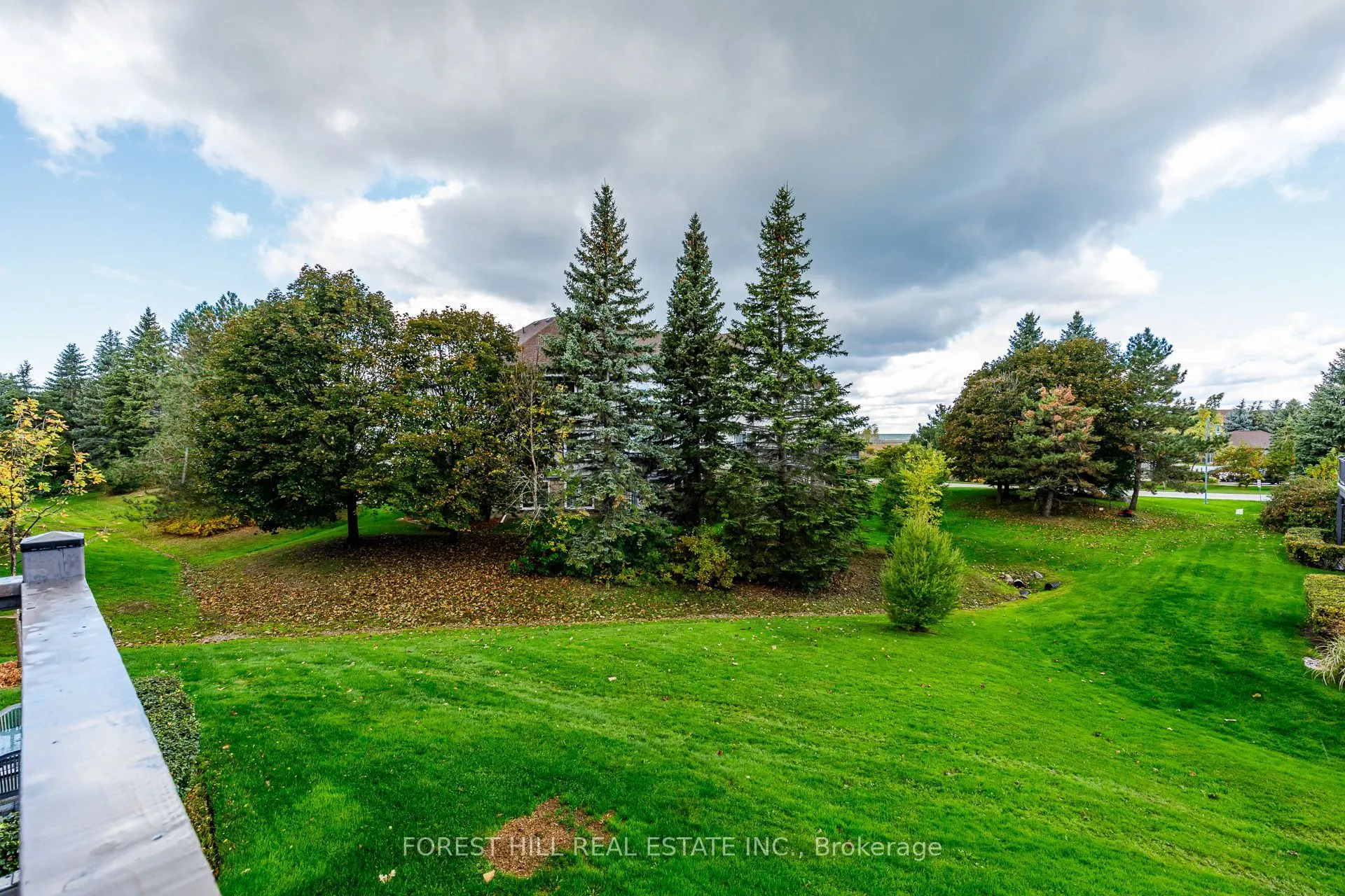 348 Mariners Way #20