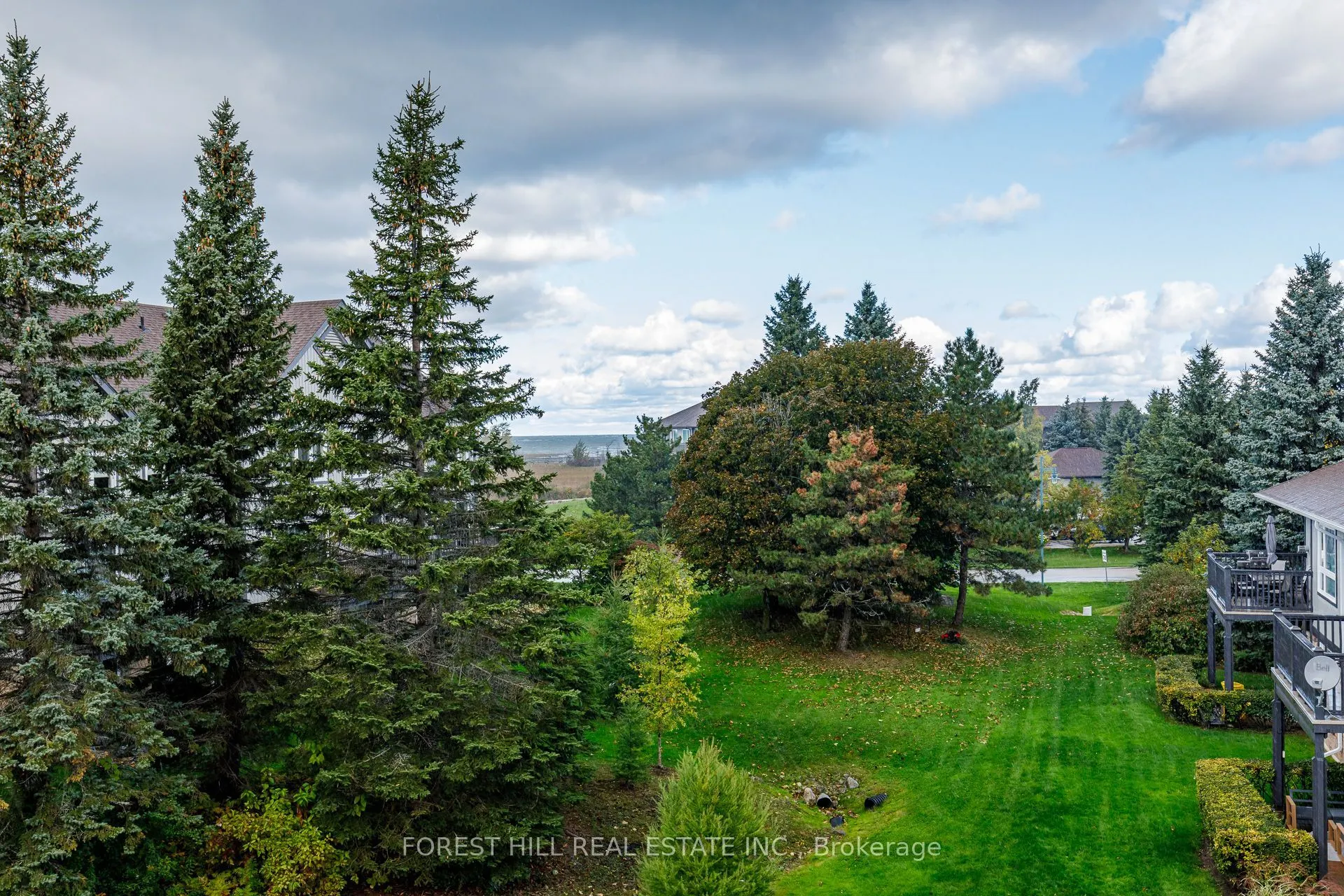 348 Mariners Way #20