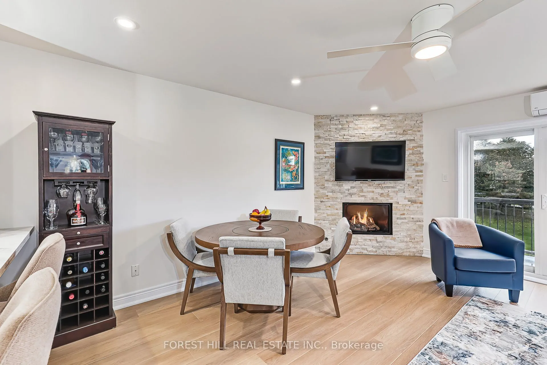 348 Mariners Way #20