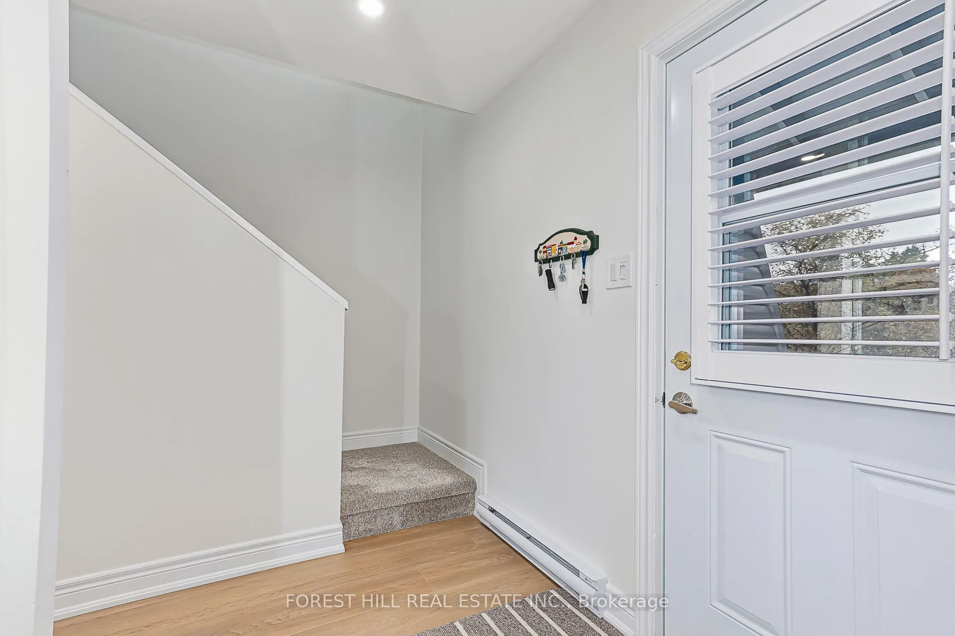348 Mariners Way #20