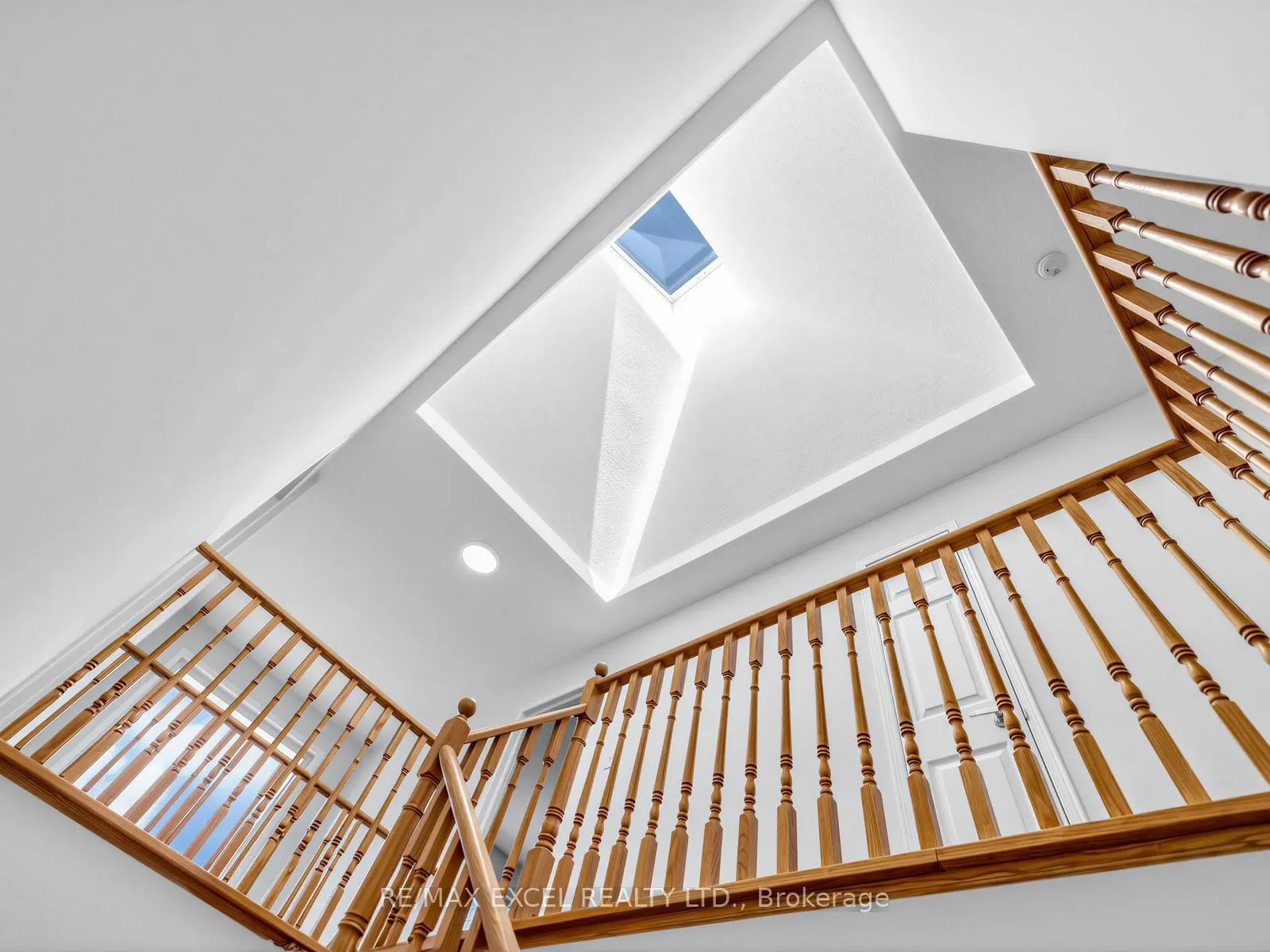 396 Cundles Road W